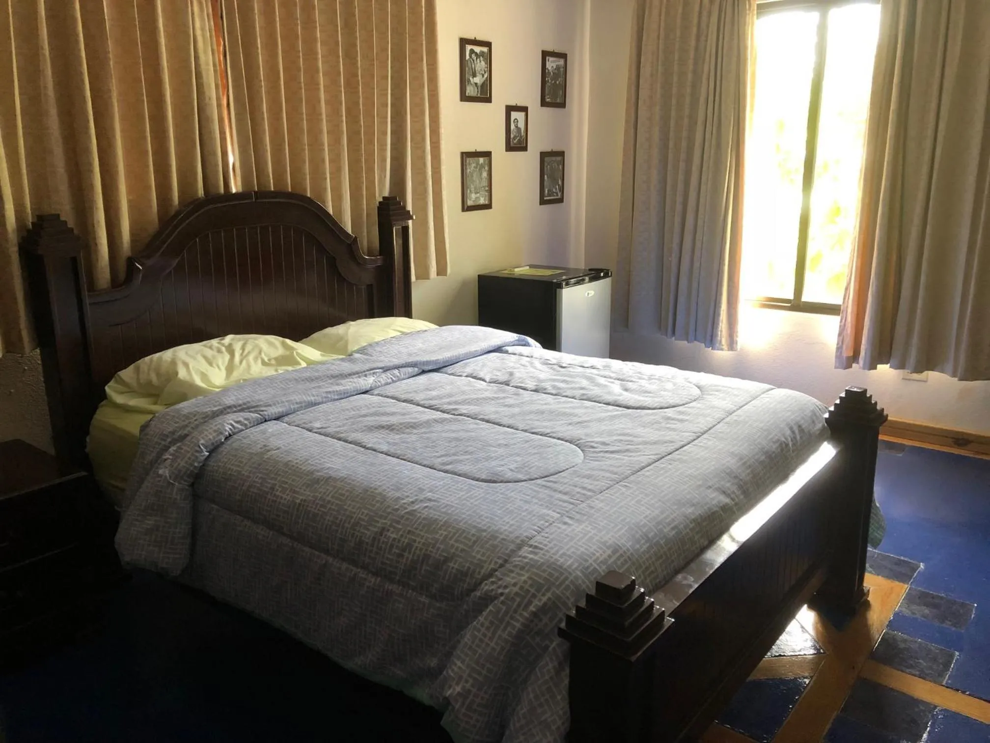 Bed in La Cueva del Che