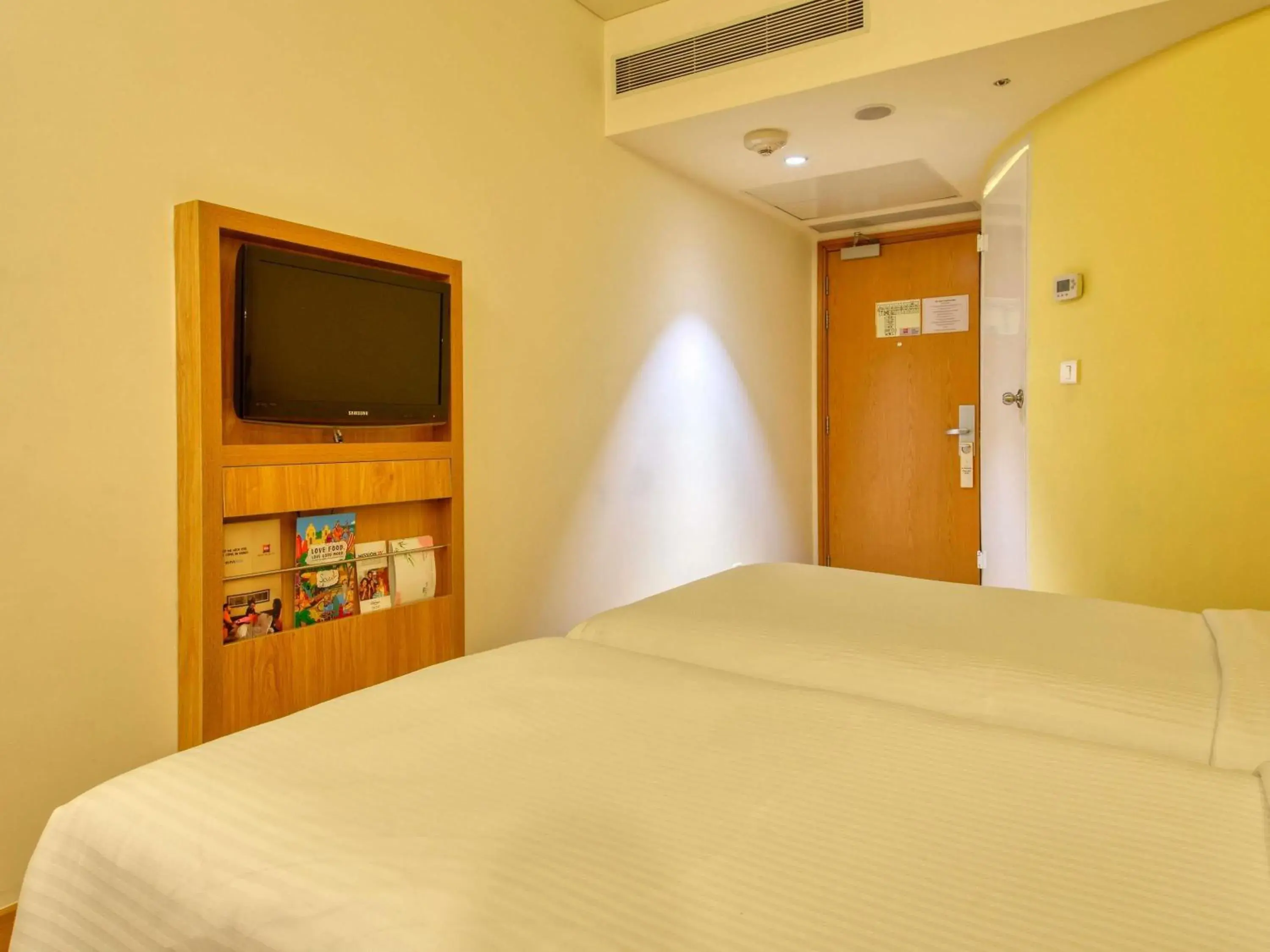 Bedroom, Bed in ibis Bengaluru Outer Ring Road Bedroom, Bed in ibis Bengaluru Outer Ring Road