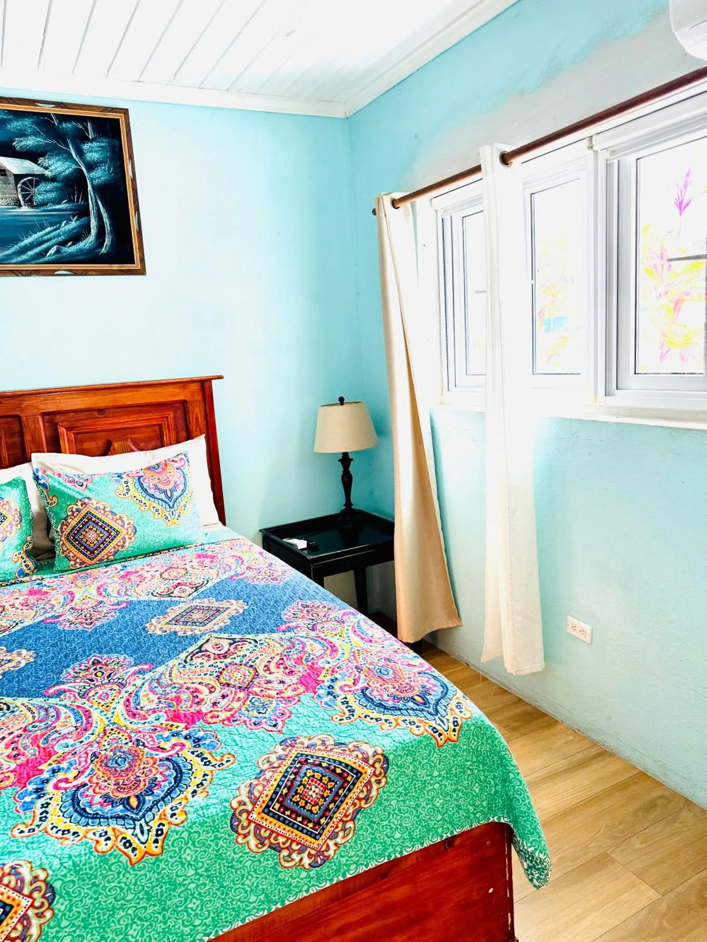 Bed in Dawson’s Hideaway