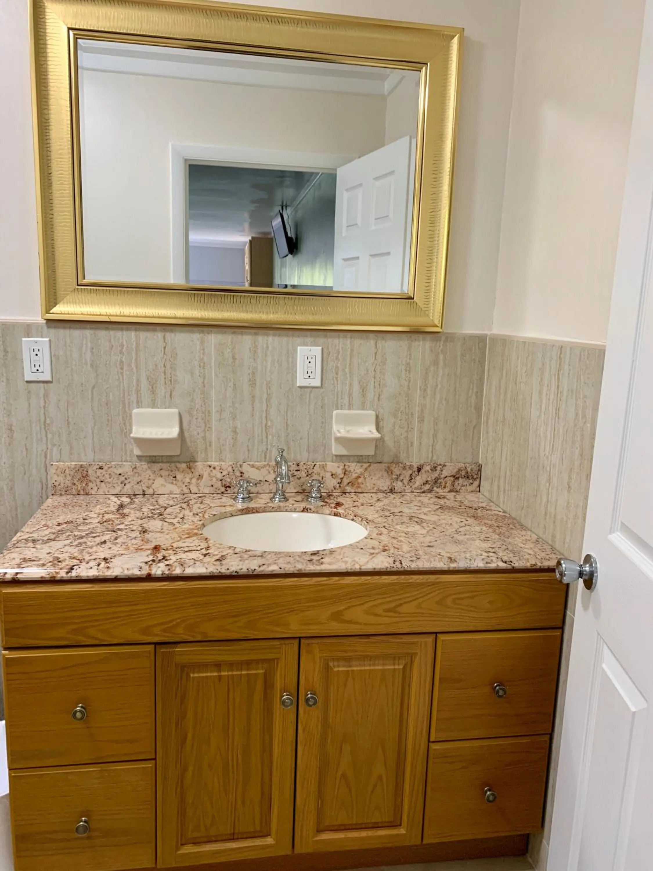 Bathroom in Dawson’s Hideaway