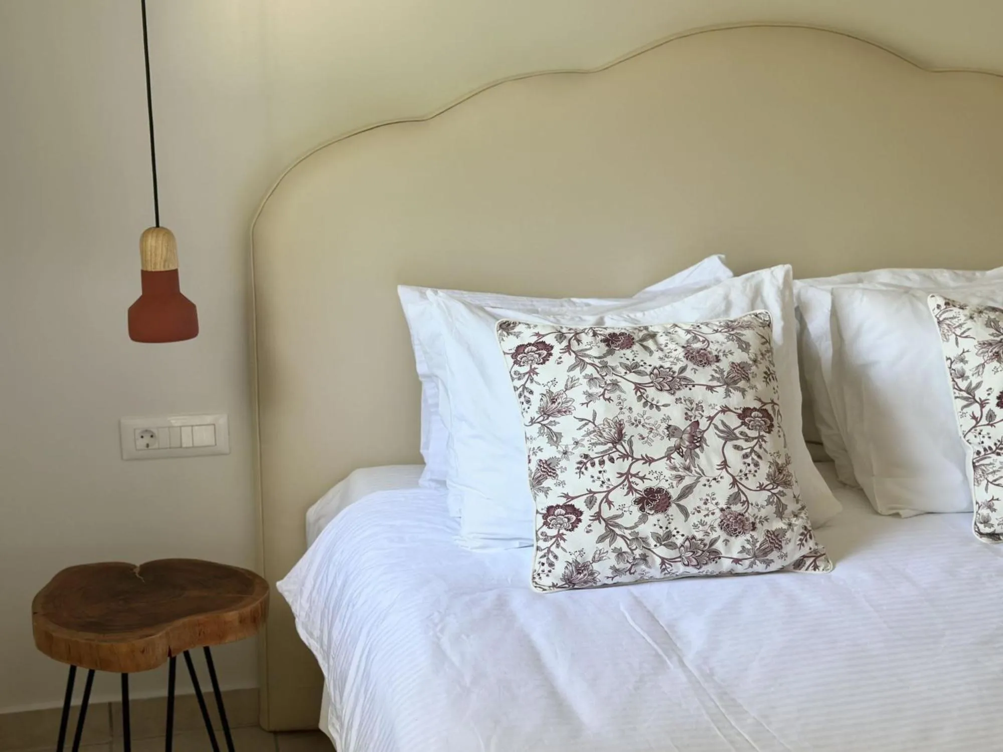 Bed in Lithies Sea View Boutique Hotel