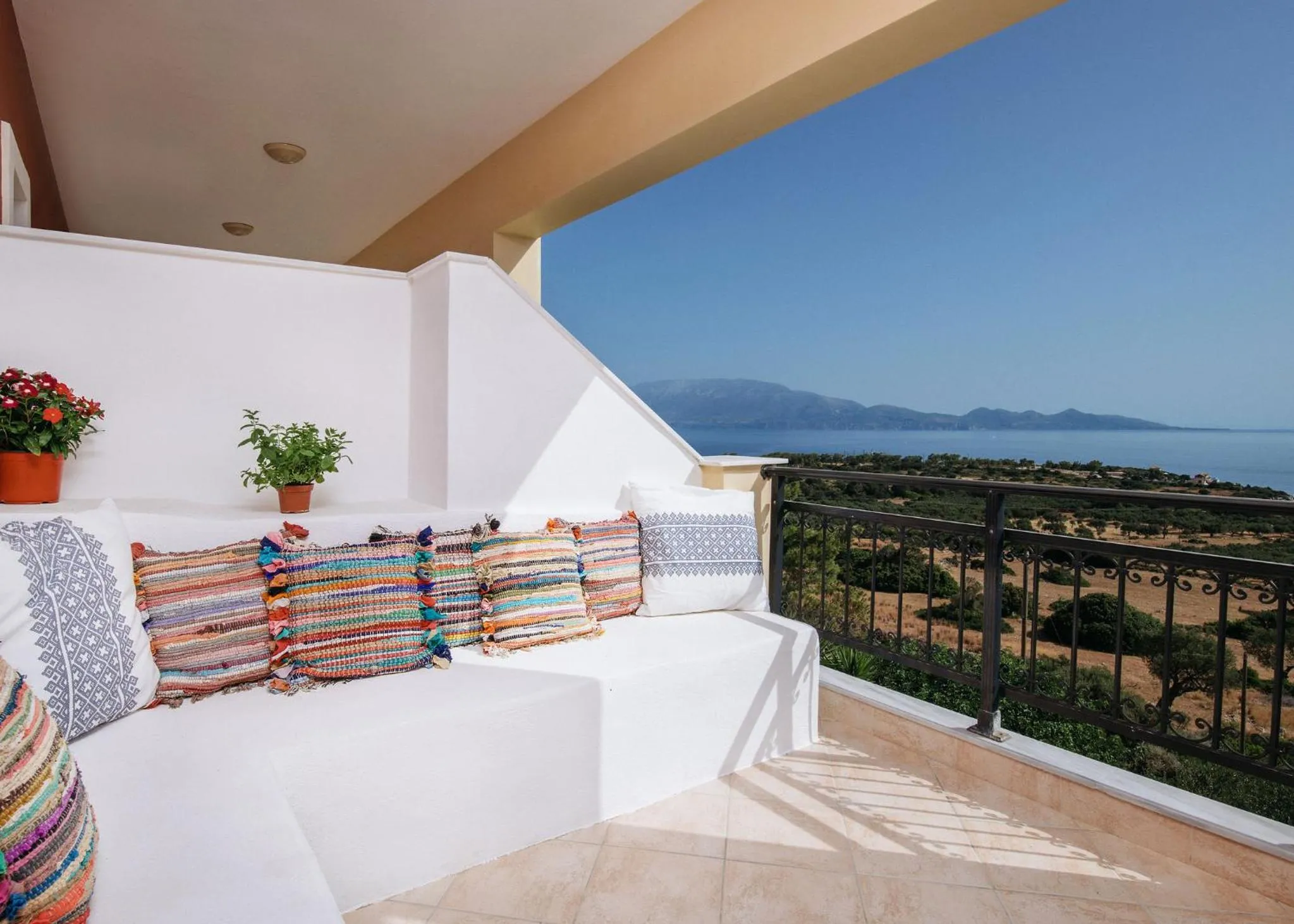 Lithies Sea View Boutique Hotel