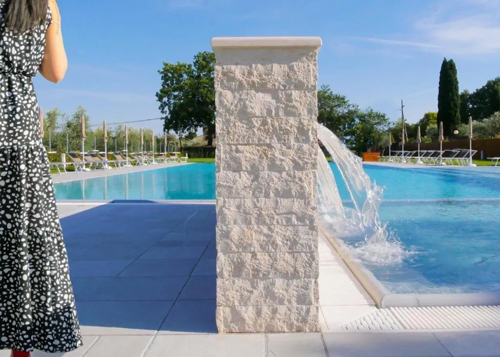 Swimming pool in Aldero Hotel