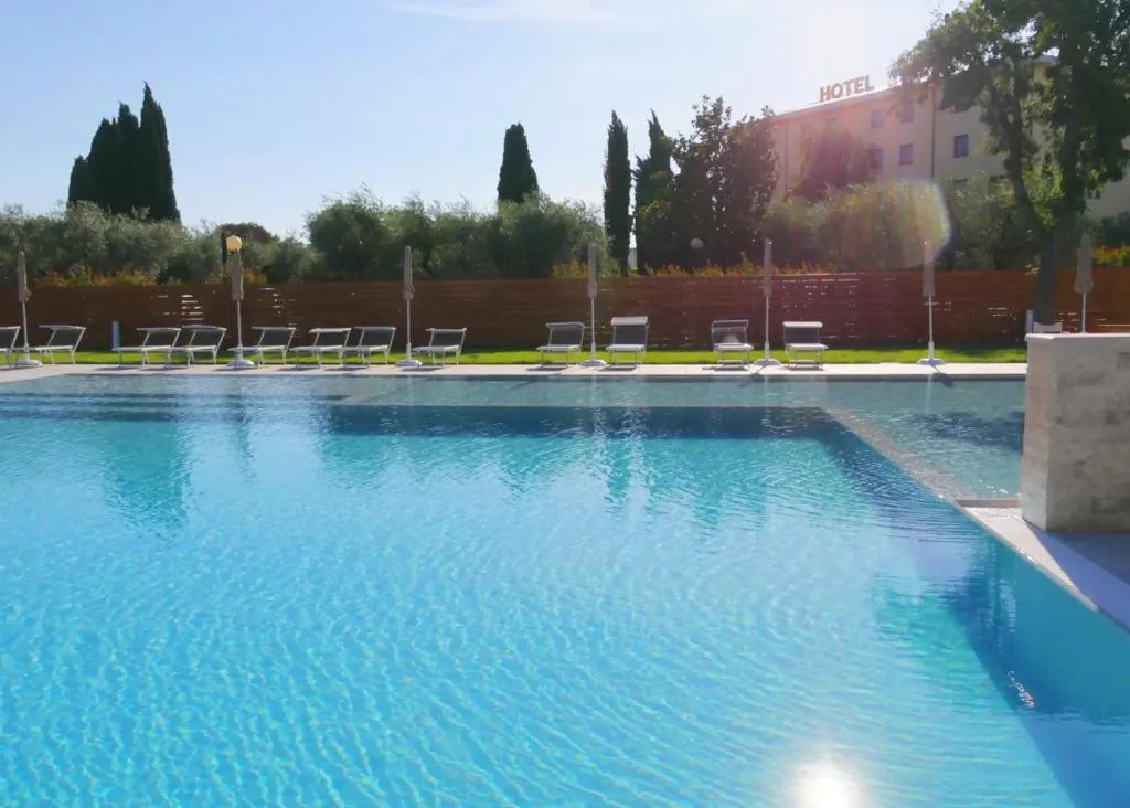 Swimming pool in Aldero Hotel
