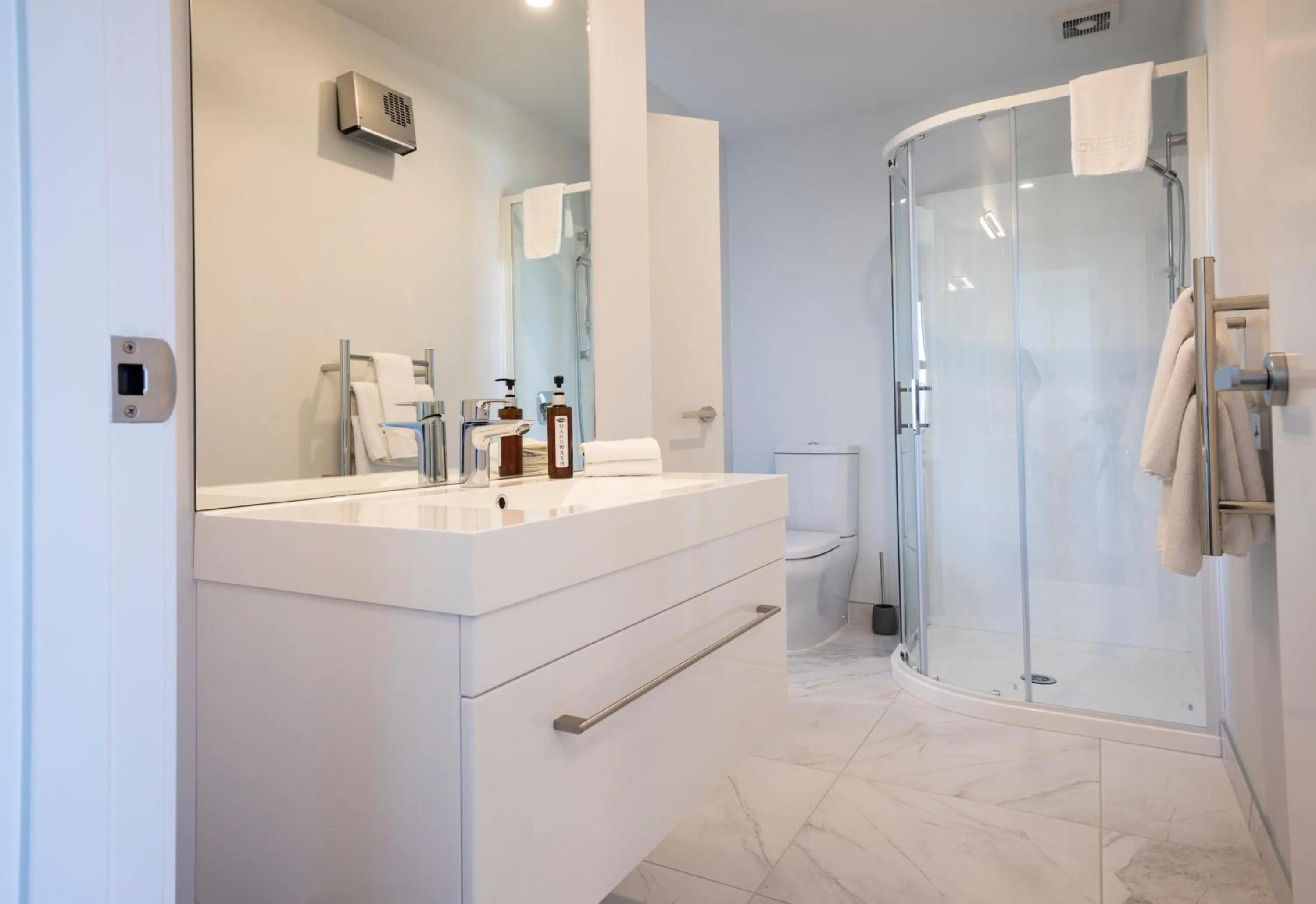 Bathroom in Central Park Apartments