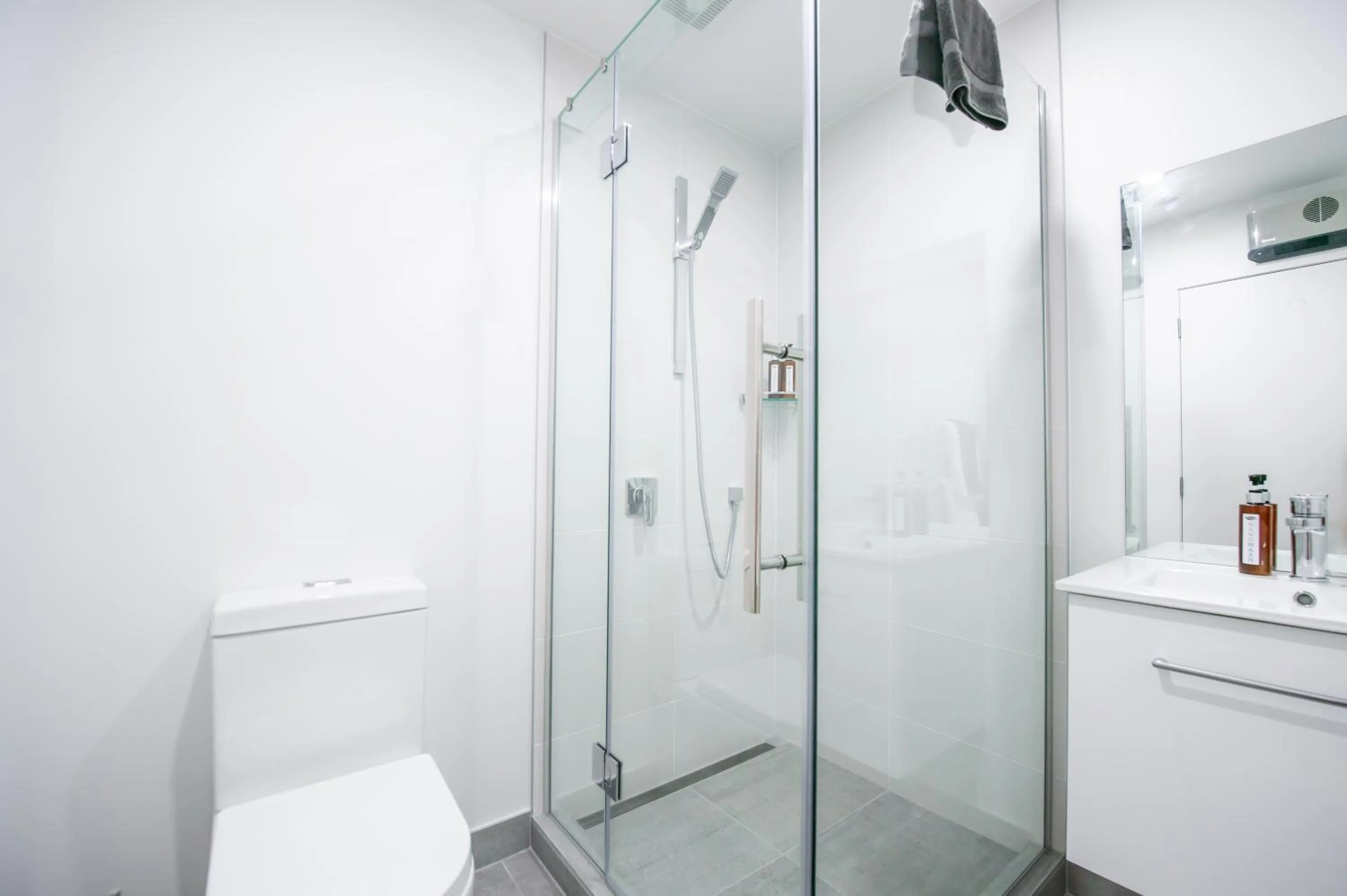 Bathroom in Central Park Apartments