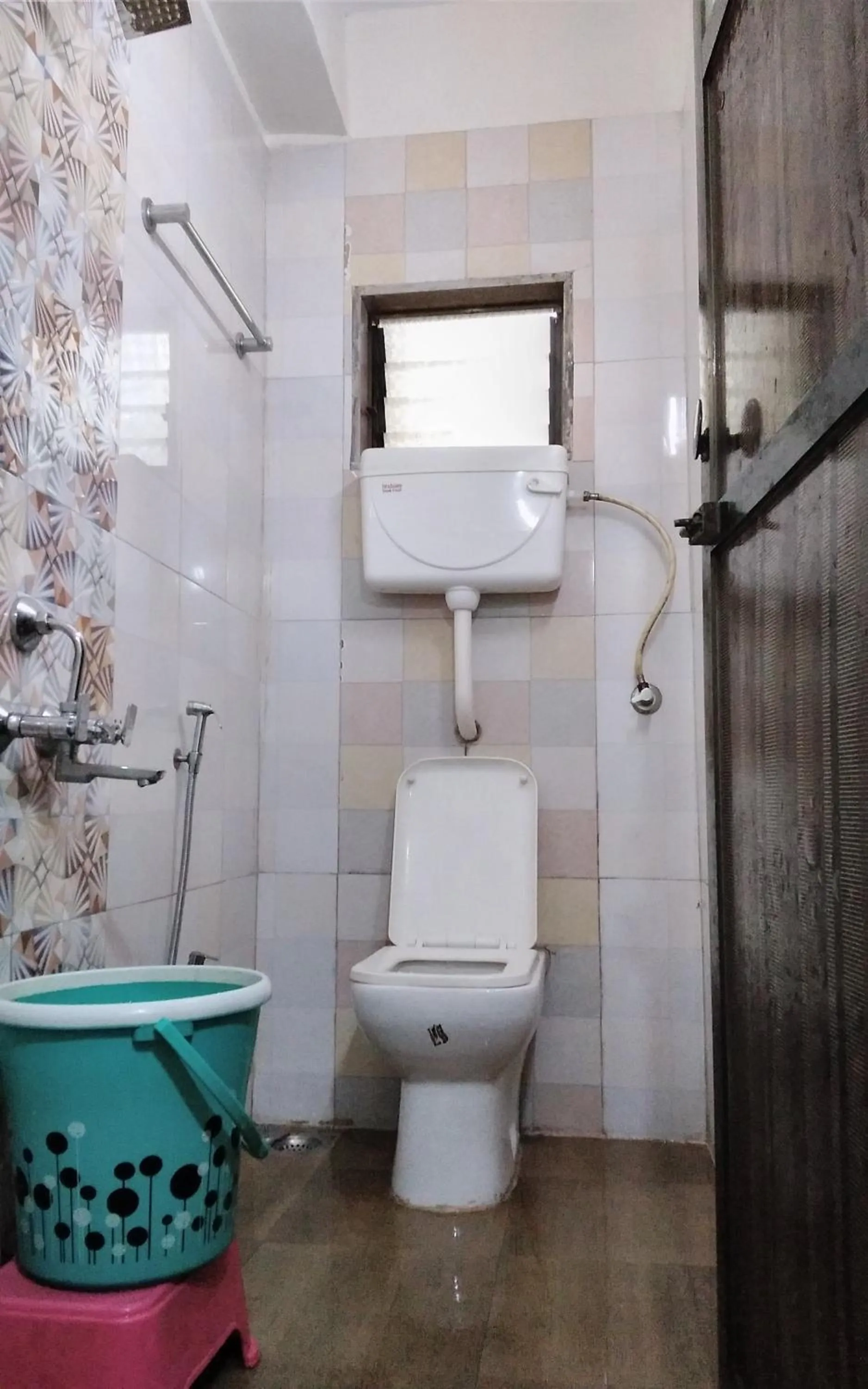 Bathroom in Om Datta Krupa Niwas Cottage