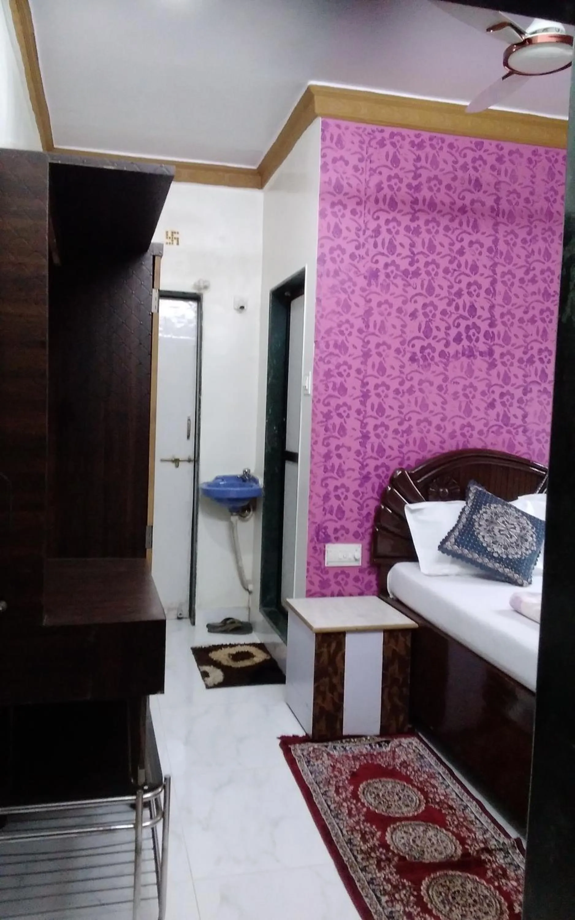Bedroom, Bed in Om Datta Krupa Niwas Cottage