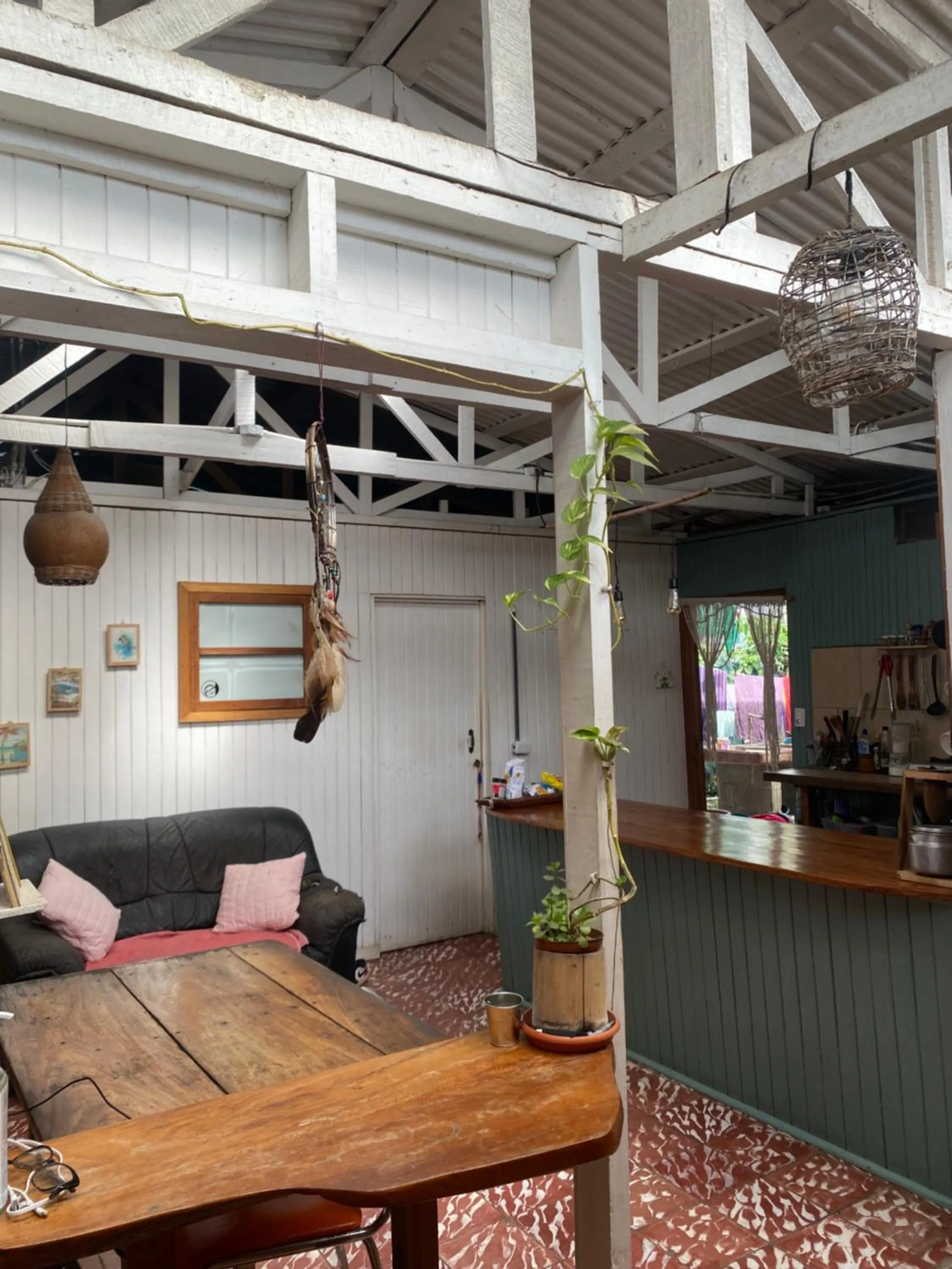 Communal kitchen in Roots Family