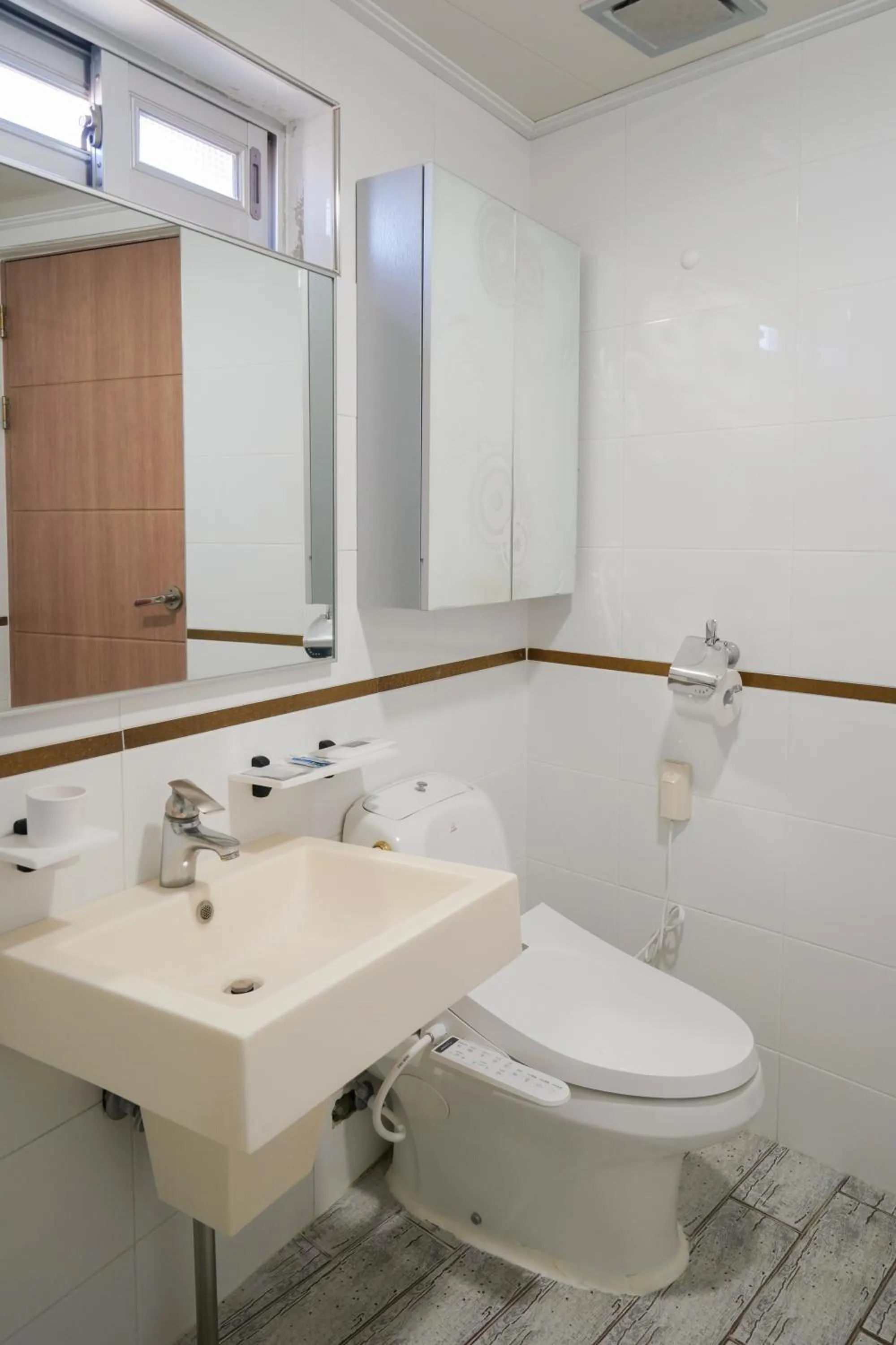 Jungmun Haesung Parktel