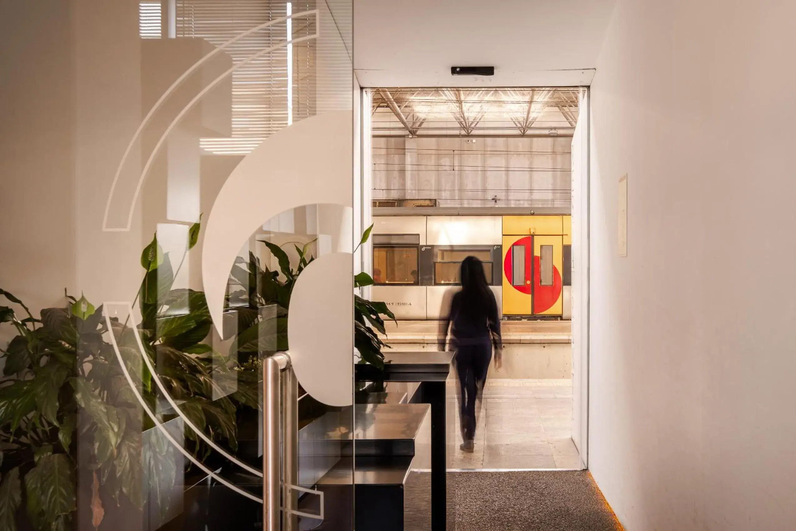 Facade/entrance in Basic Braga by Axis Facade/entrance in Basic Braga by Axis