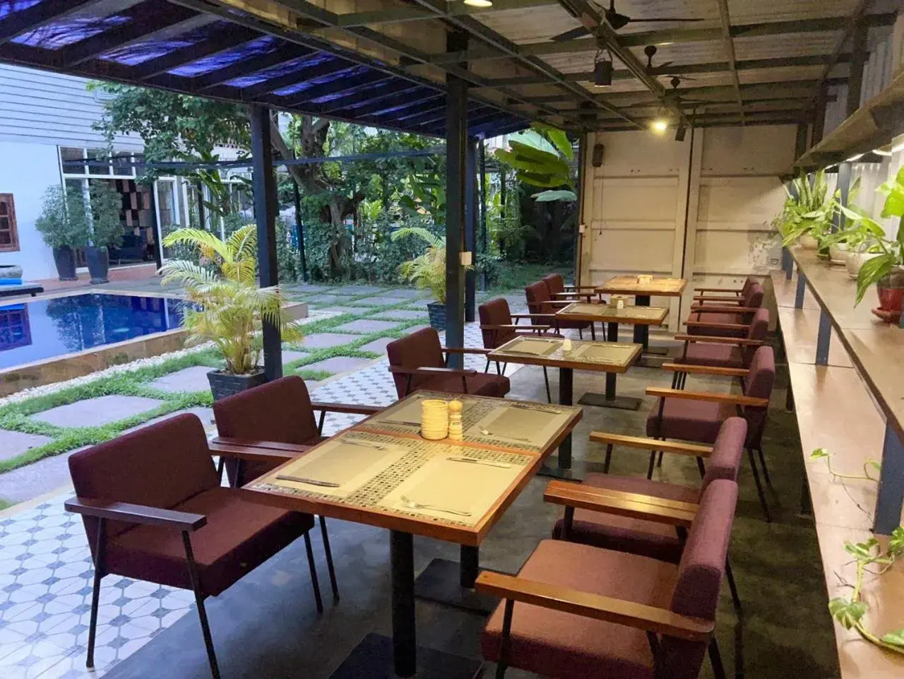 Restaurant/places to eat in The Local Time Village Restaurant/places to eat in The Local Time Village