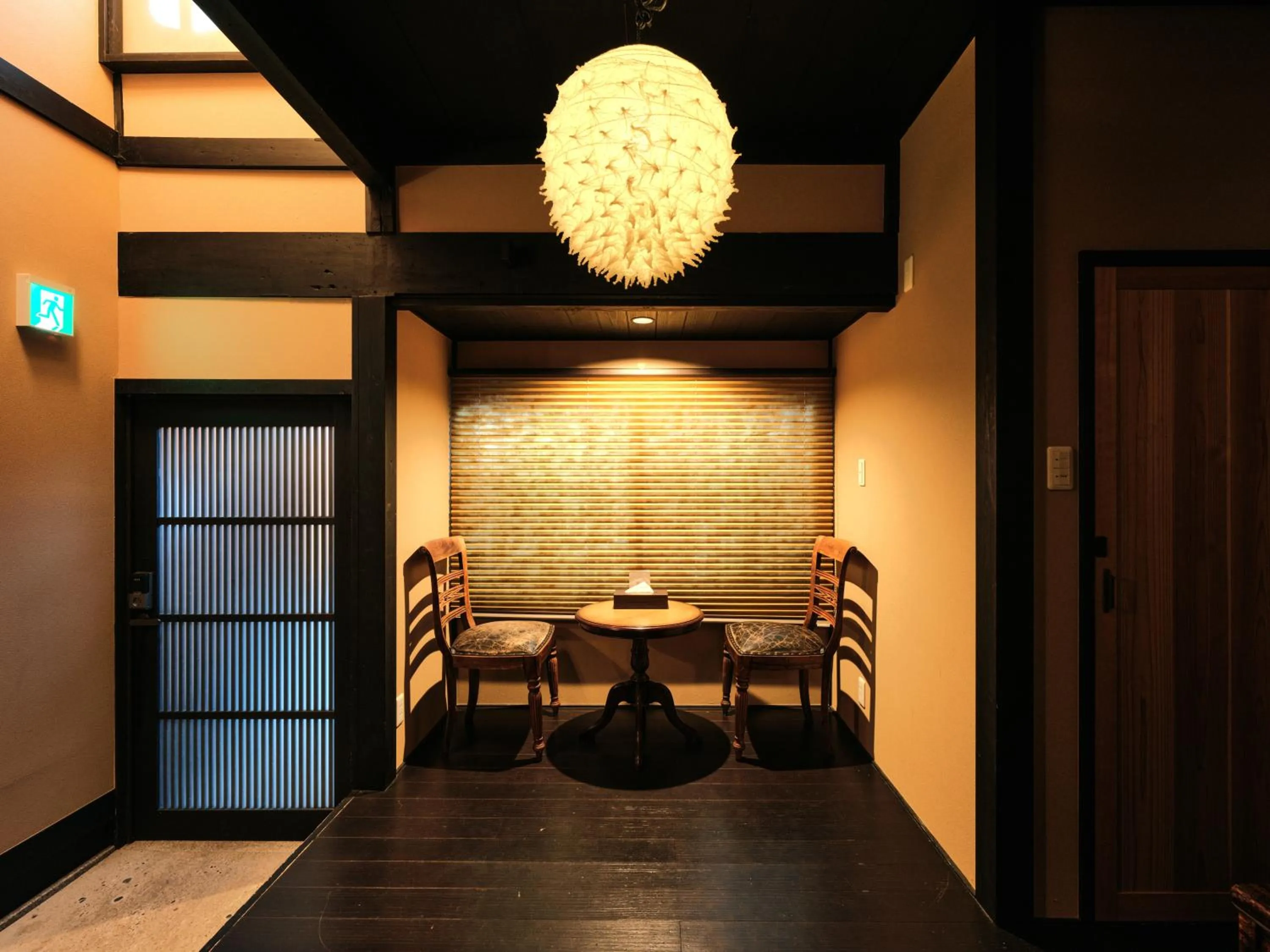 Dining area in Tsumugi Matsubara Sakaimachi