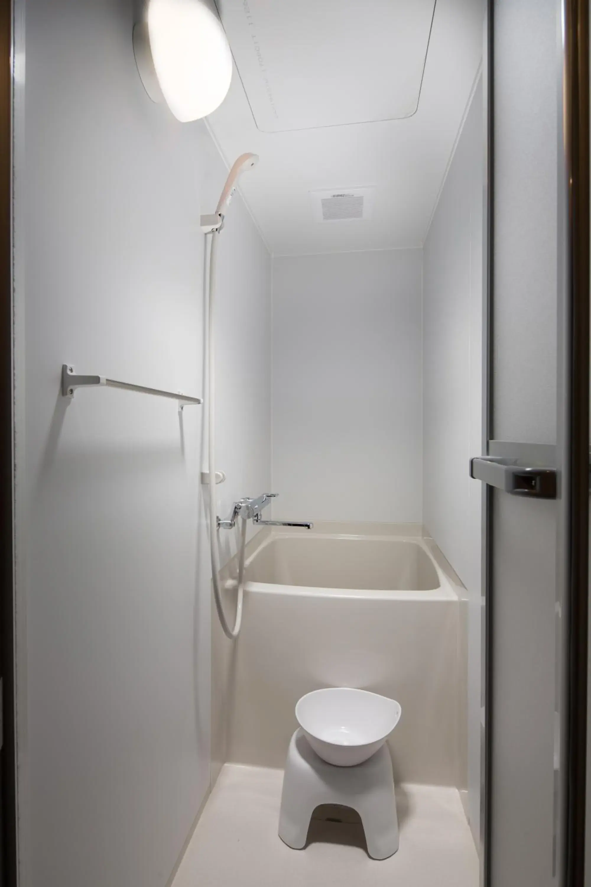 Bathroom in Tsumugi Matsubara Sakaimachi Bathroom in Tsumugi Matsubara Sakaimachi