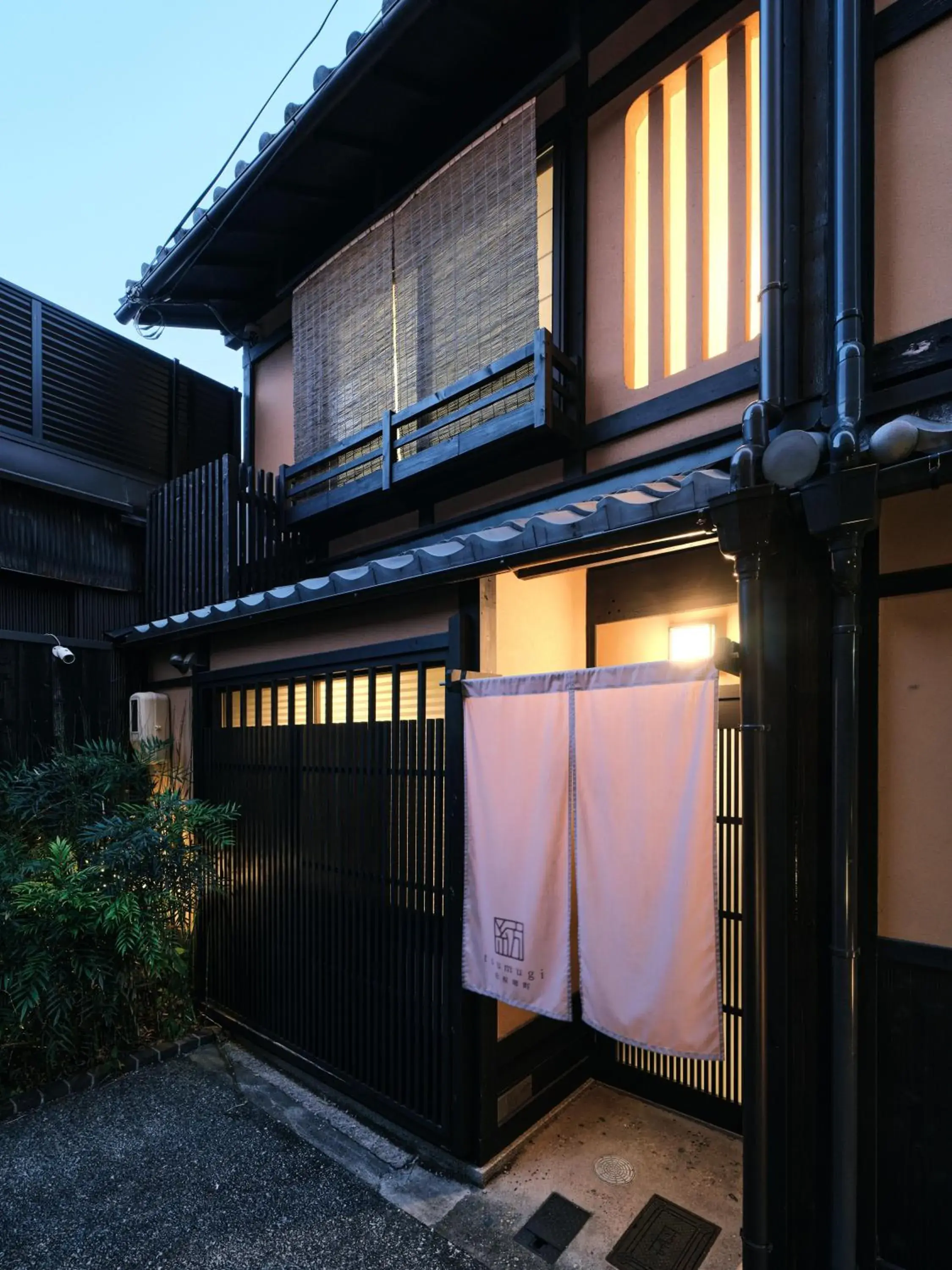 Property building in Tsumugi Matsubara Sakaimachi Property building in Tsumugi Matsubara Sakaimachi