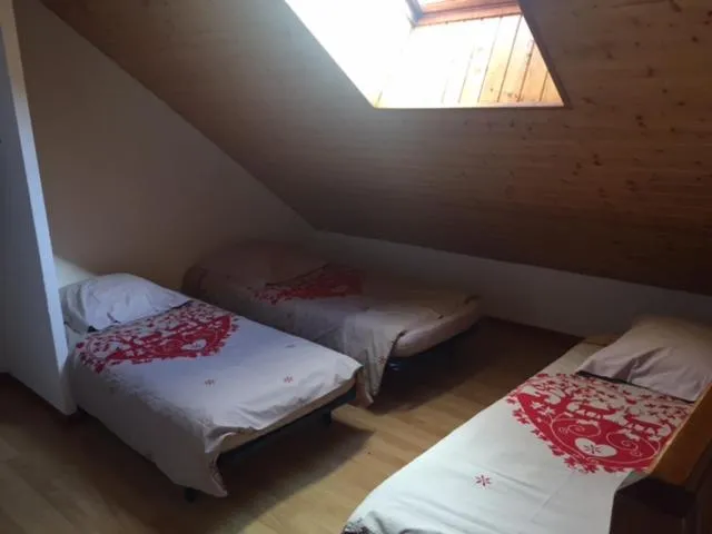 Bedroom, Bed in Résidence Les Ecrins