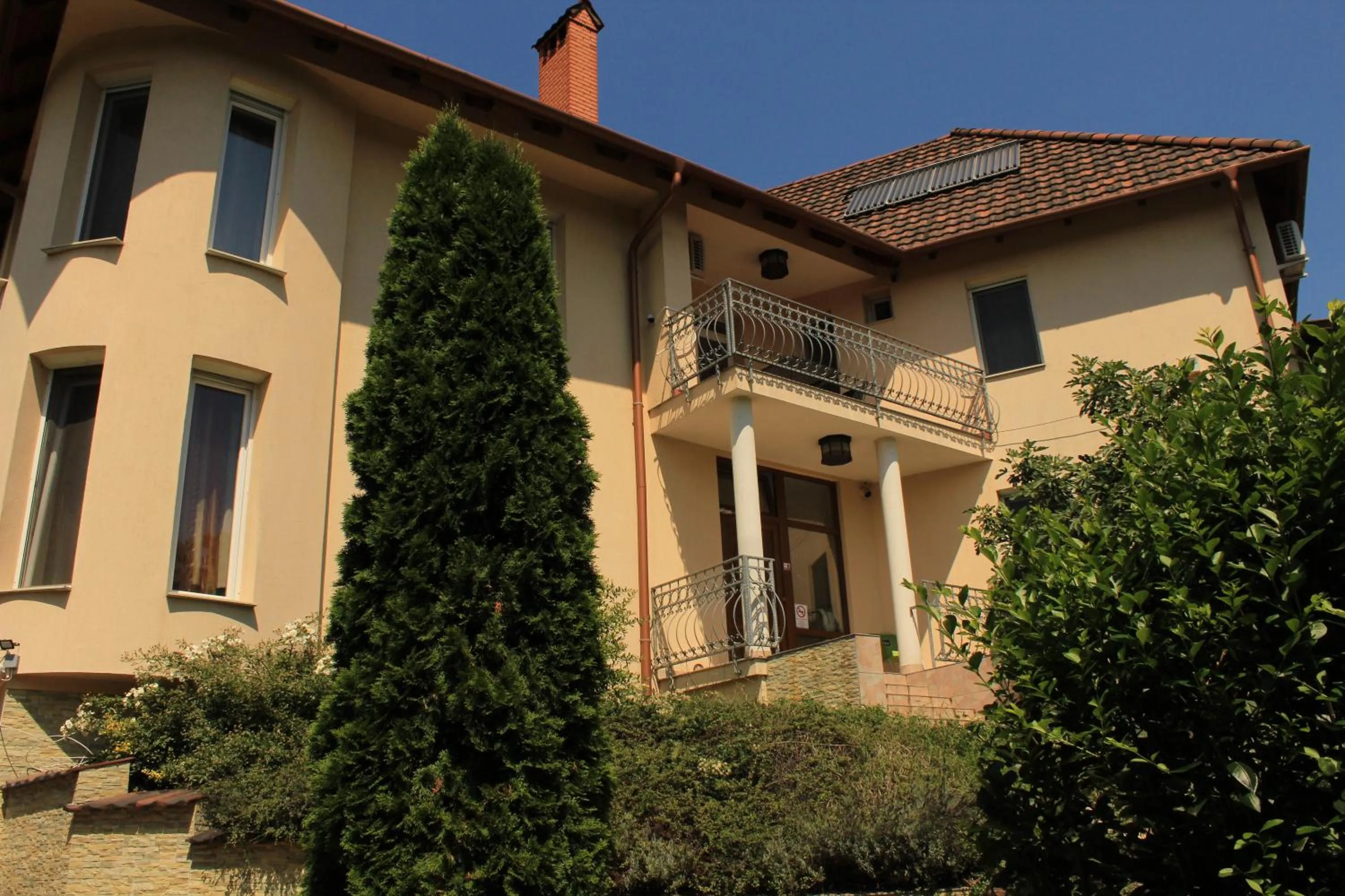 Property building in Villamerica