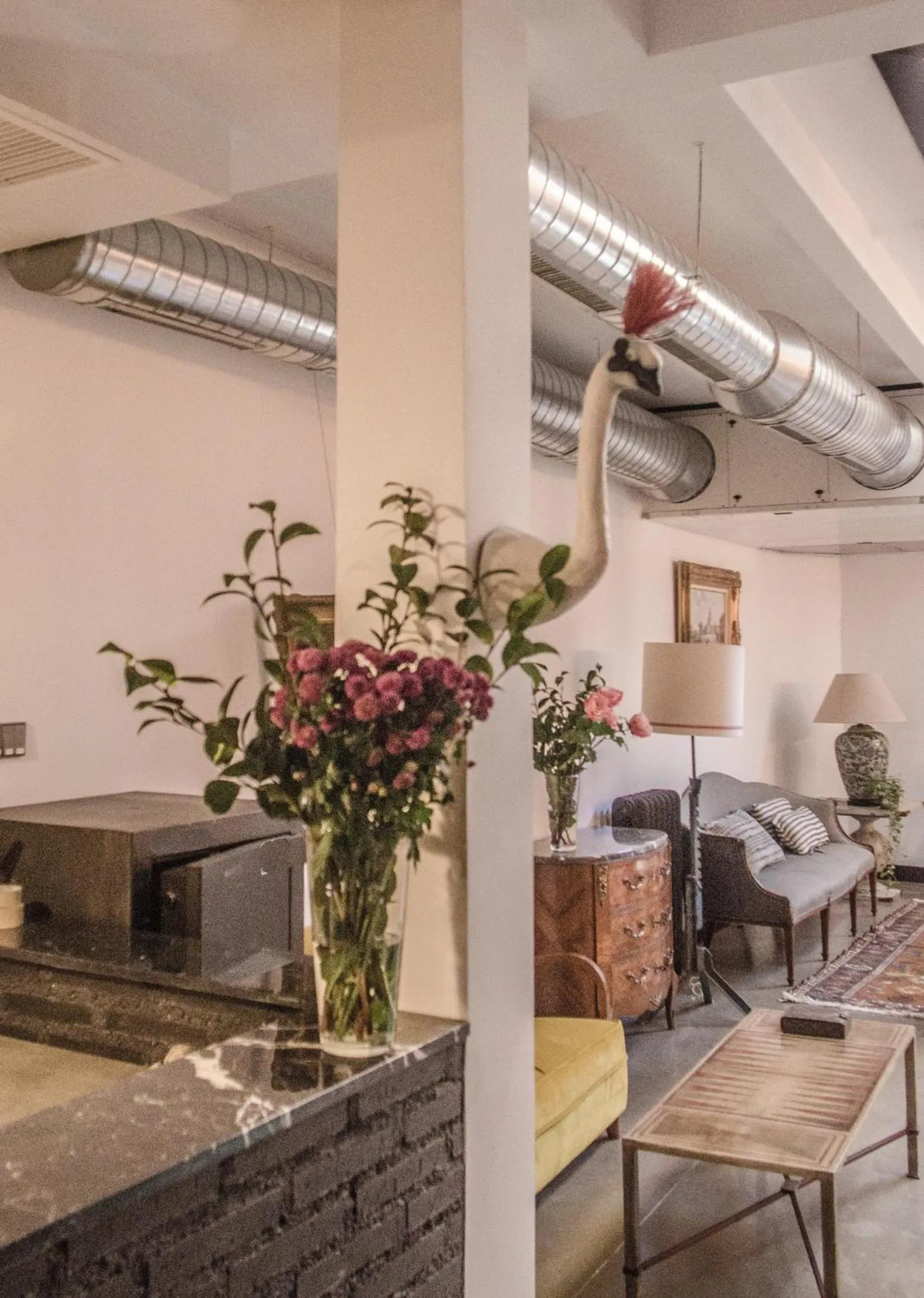 Lobby or reception in LaNave