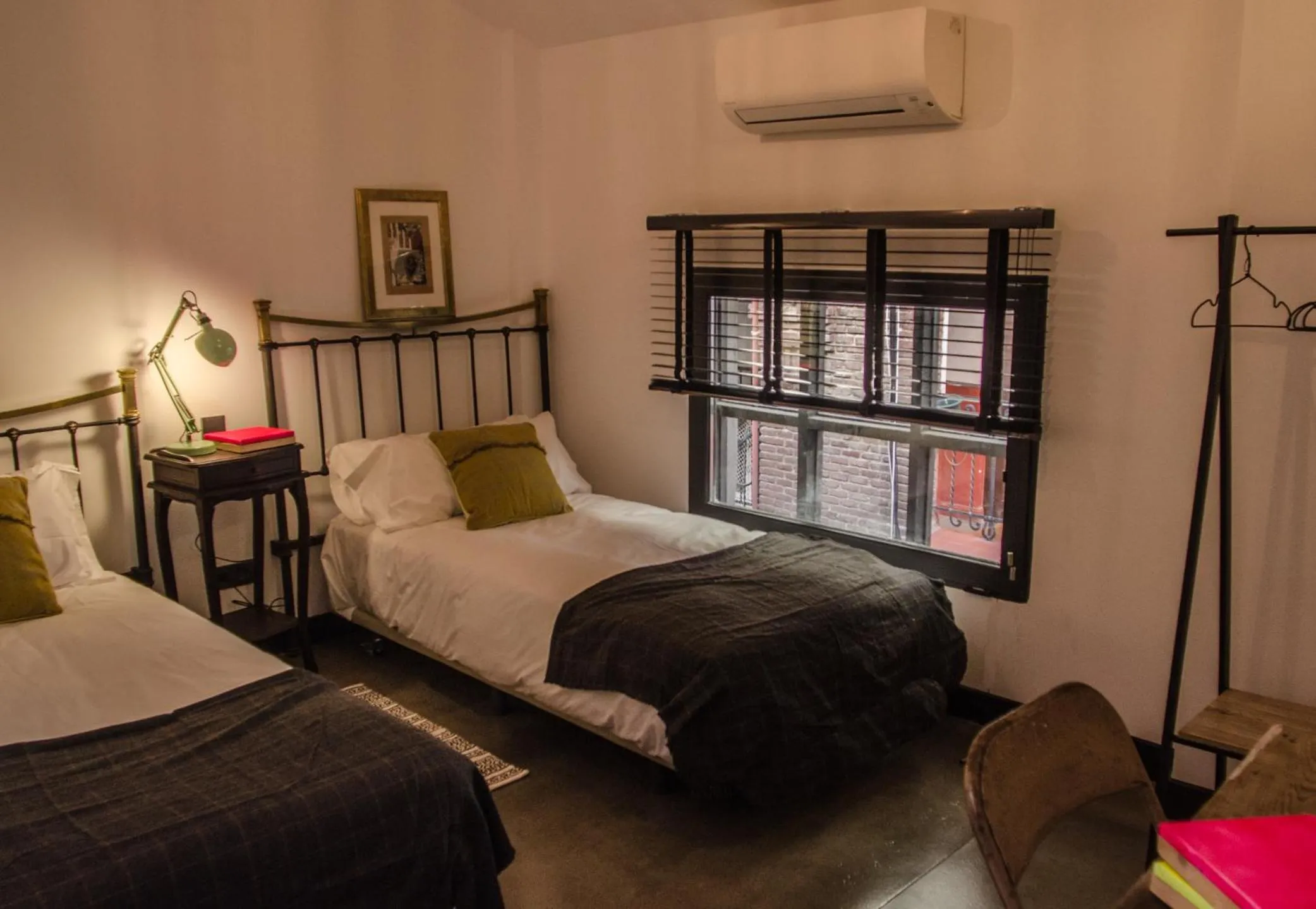 Bedroom, Bed in LaNave