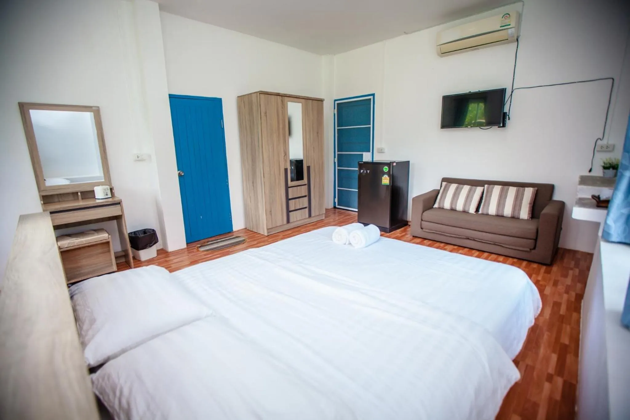 Bed in Hip Home at Hod