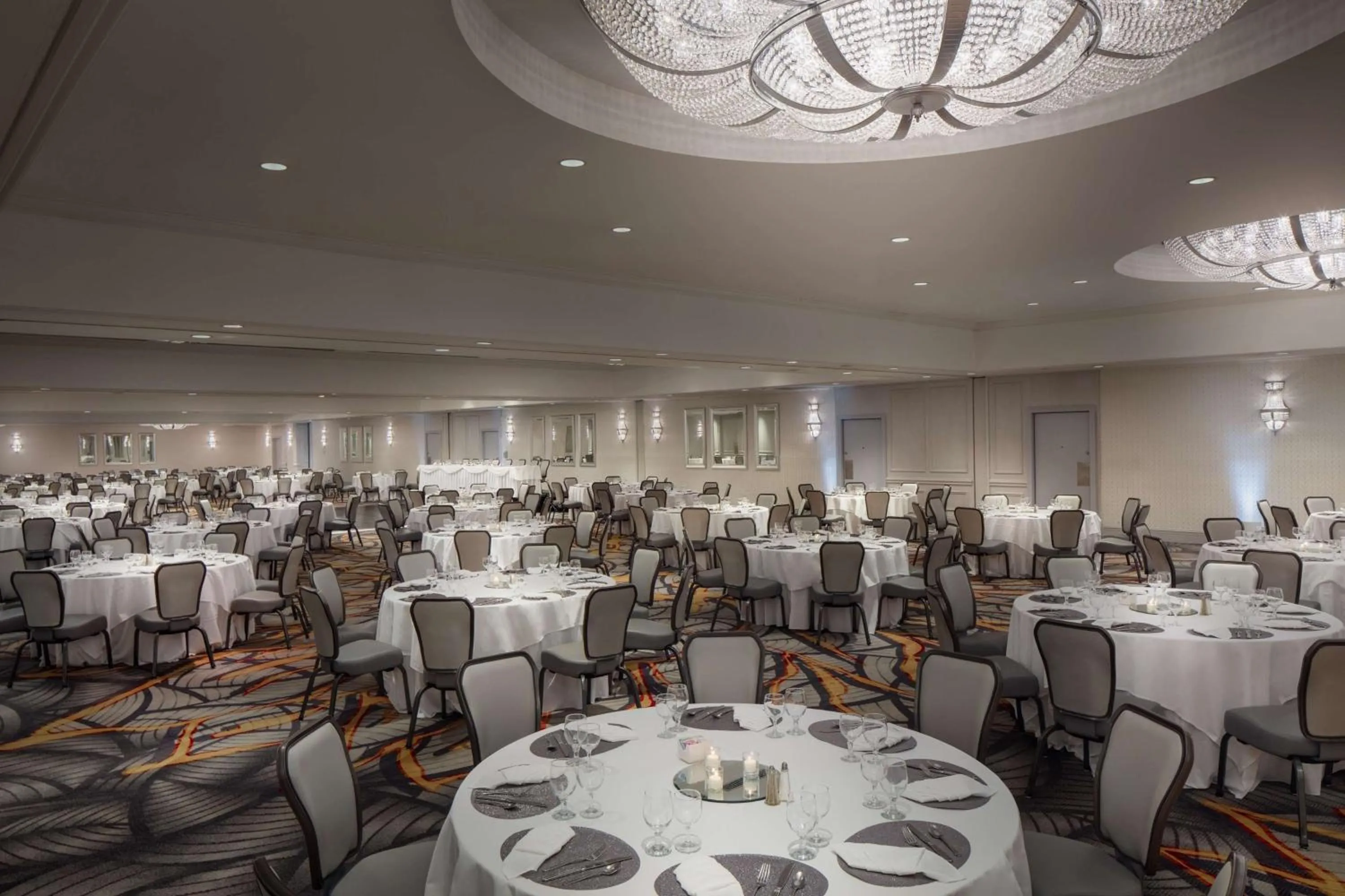 Meeting/conference room in Hilton Chicago/Northbrook