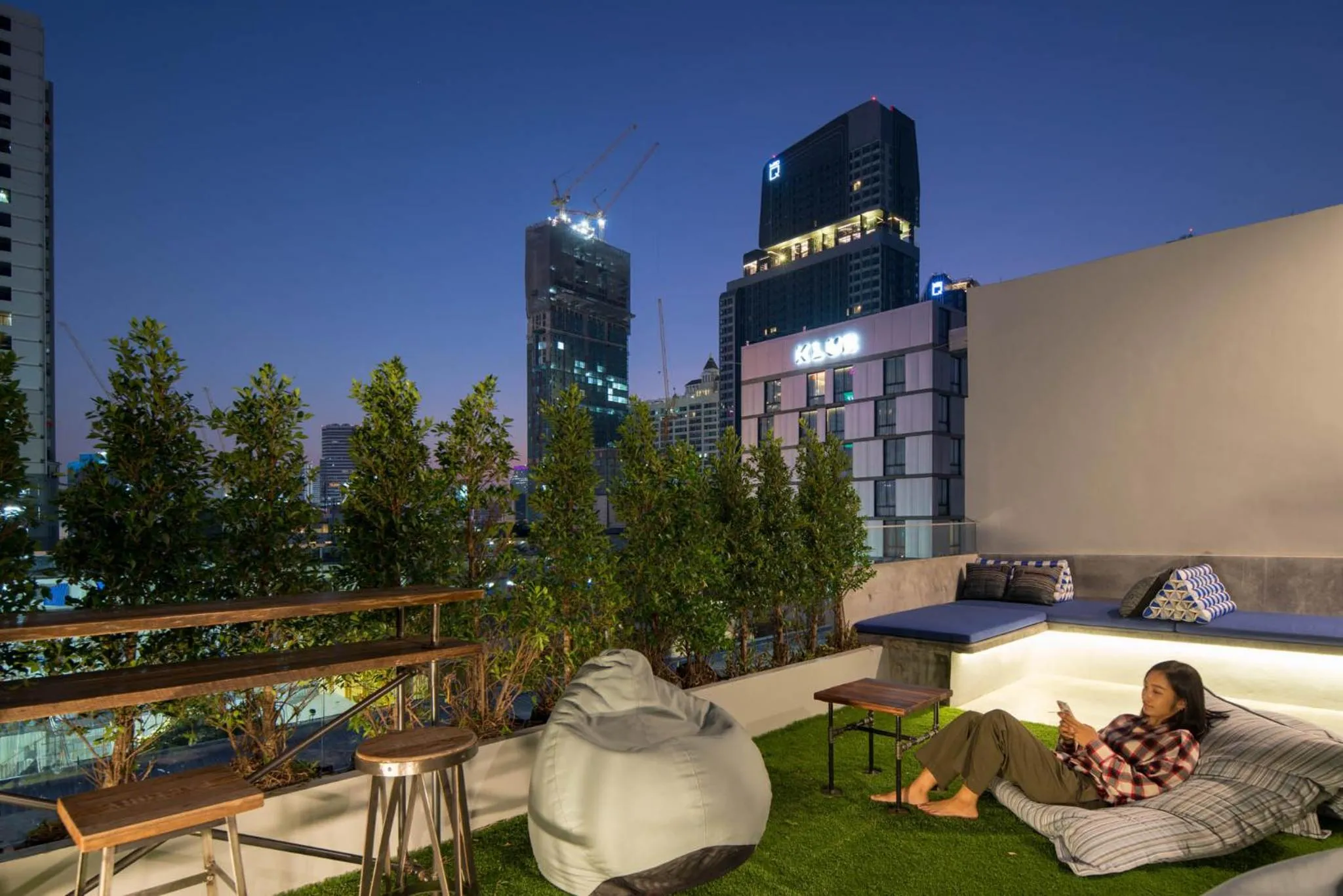 Balcony/Terrace in Natee Hostel
