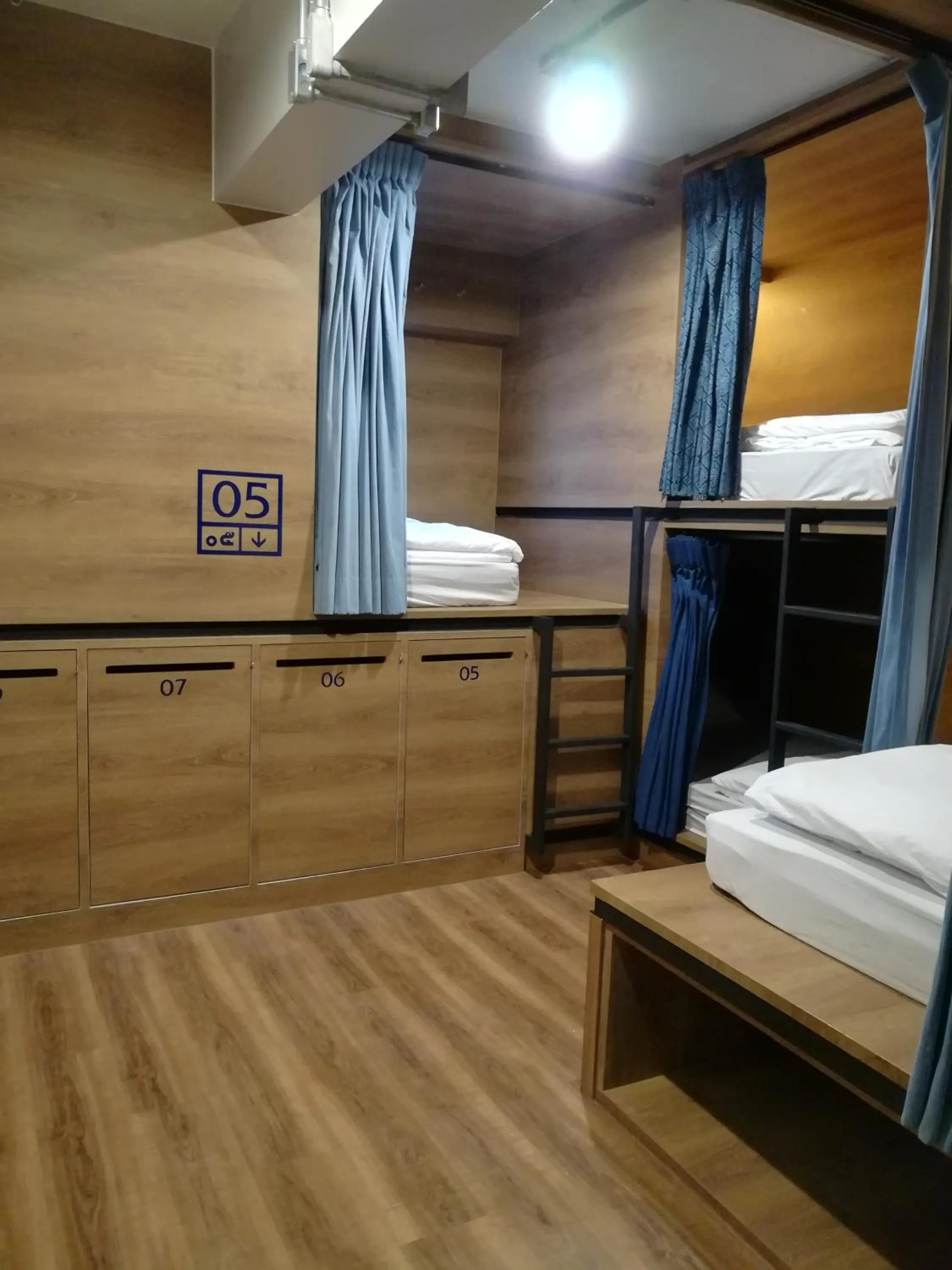 Bedroom, Bed in Natee Hostel