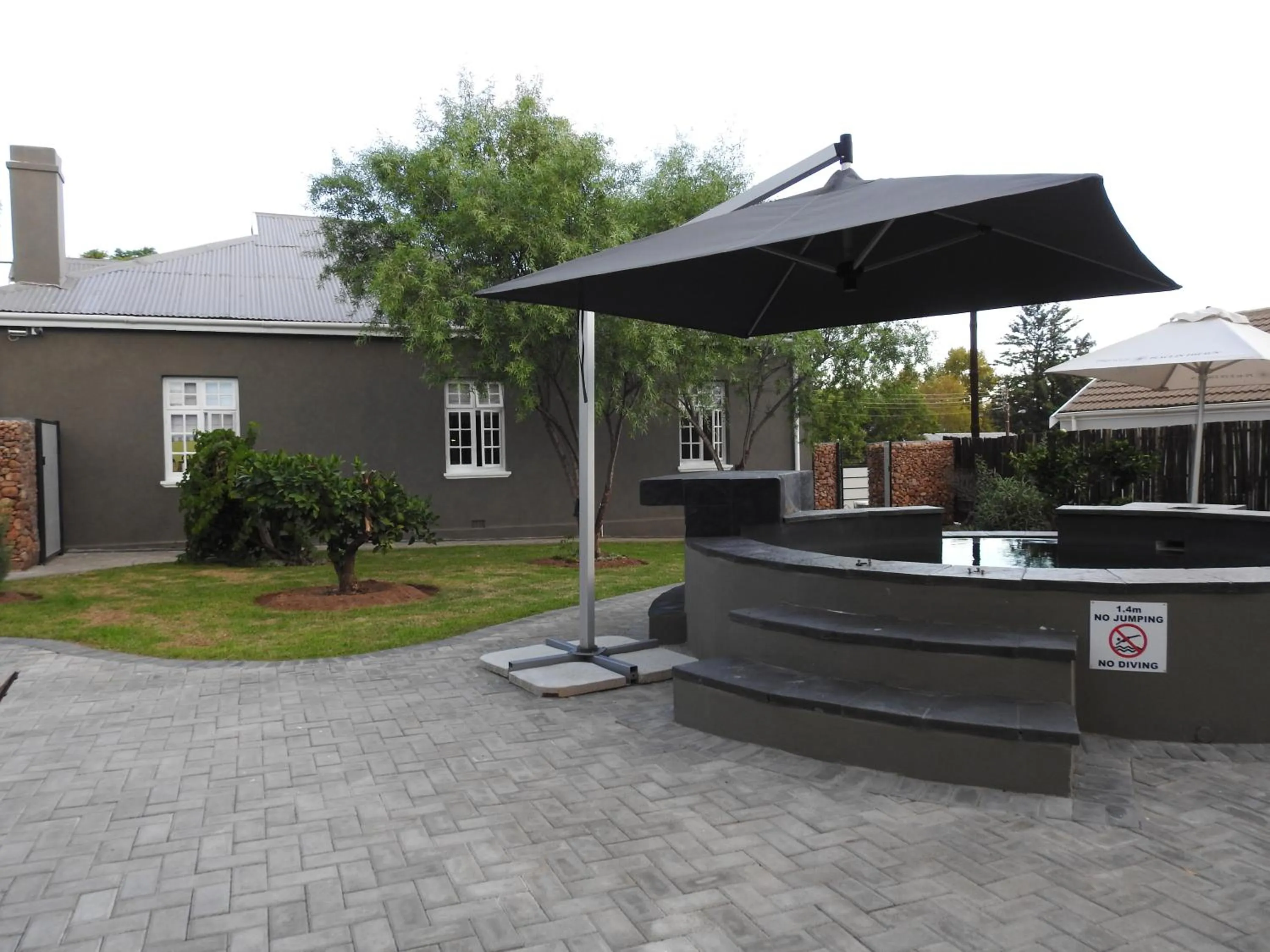 Swimming pool in The Featherbed - Oudtshoorn