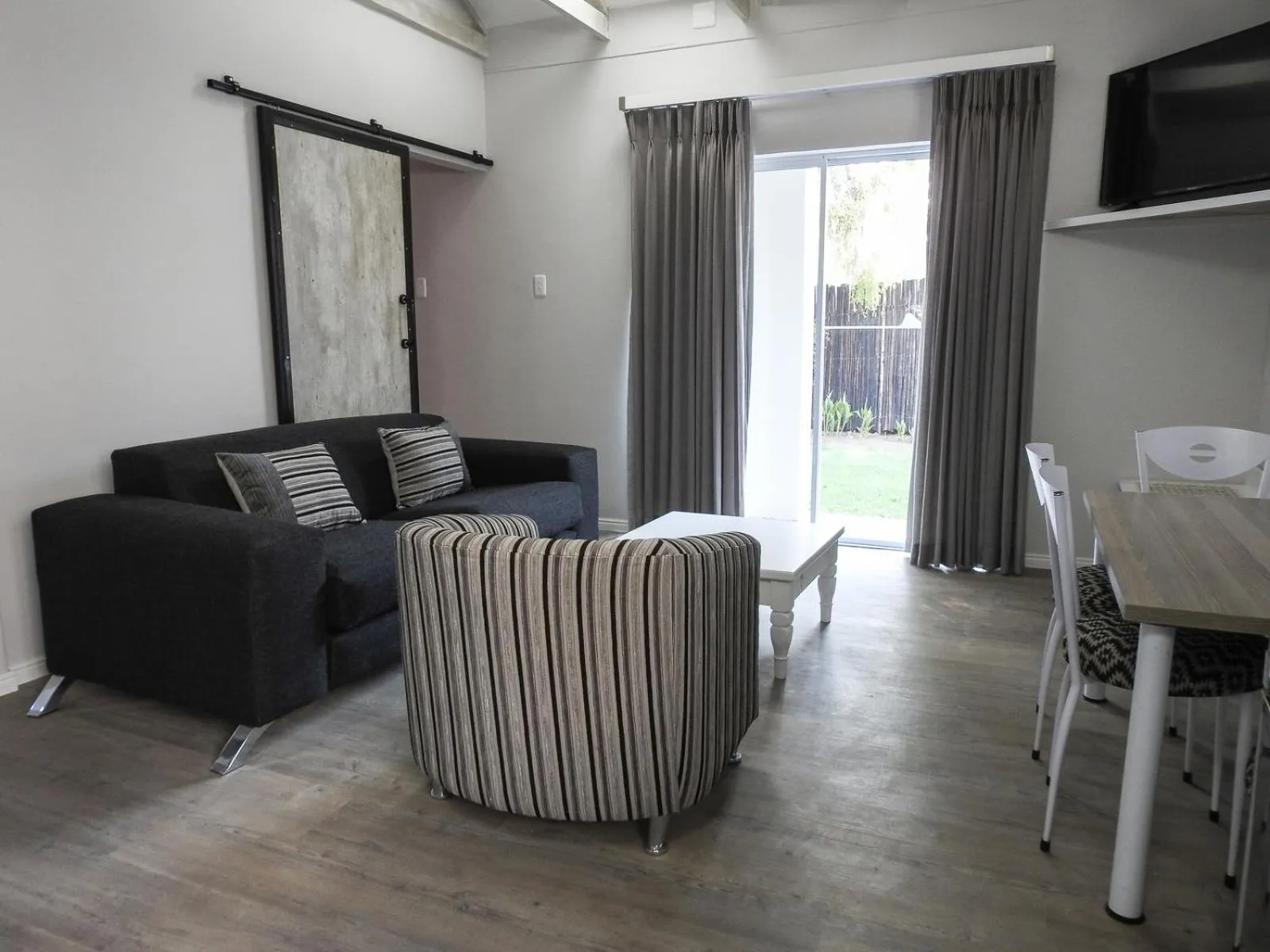 Living room in The Featherbed - Oudtshoorn