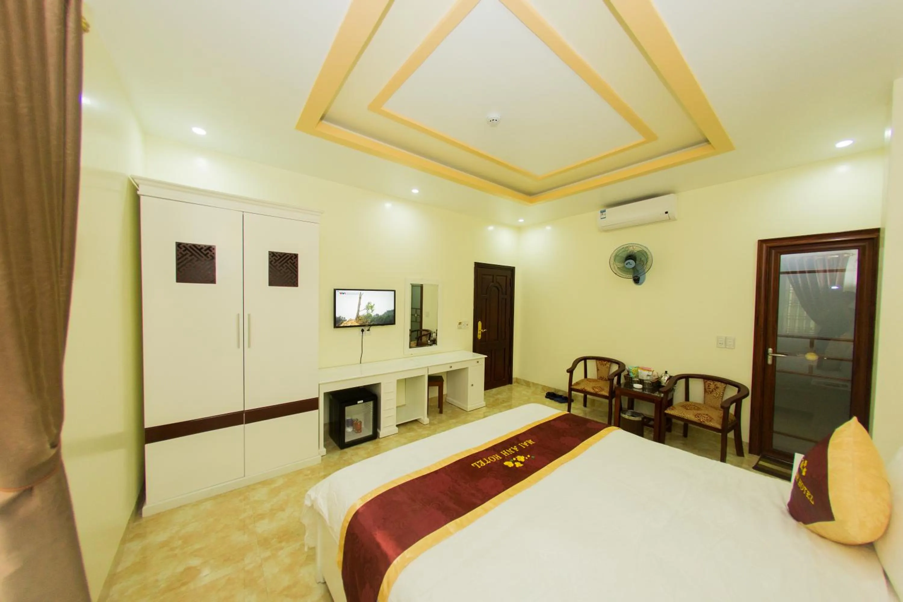 Photo of the whole room in Mai Anh Hotel