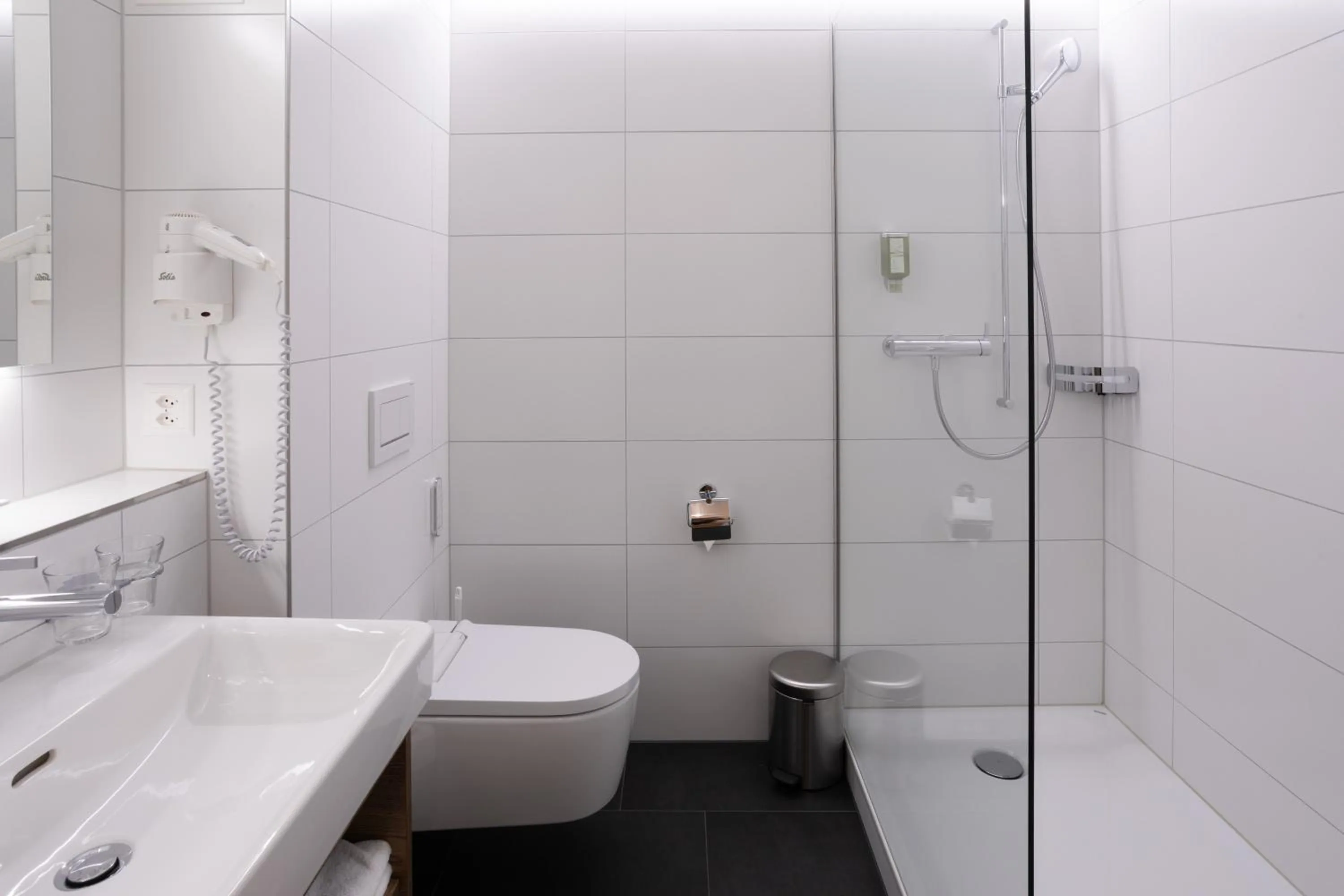 Bathroom in Wysses Rössli