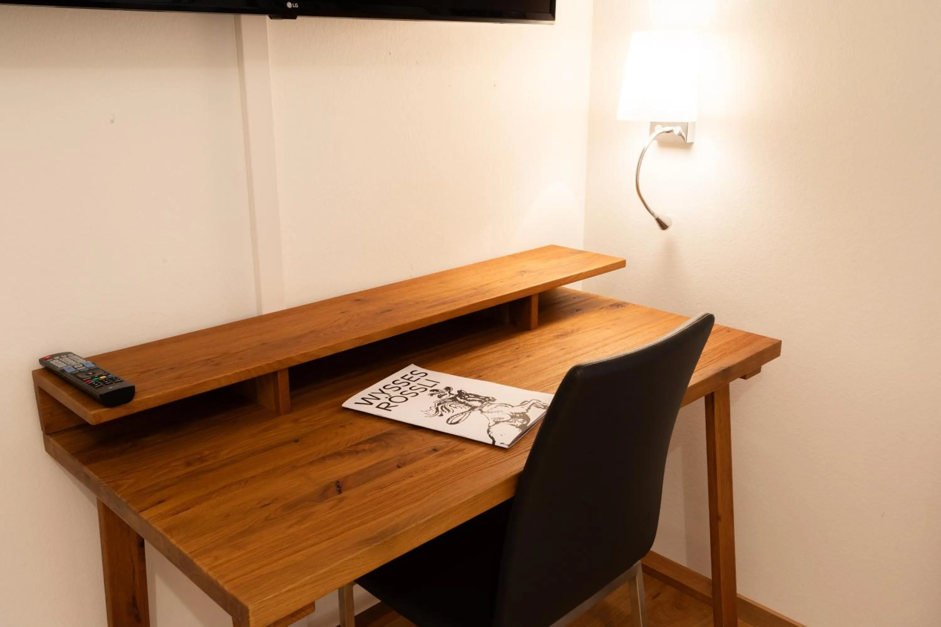 Photo of the whole room in Wysses Rössli