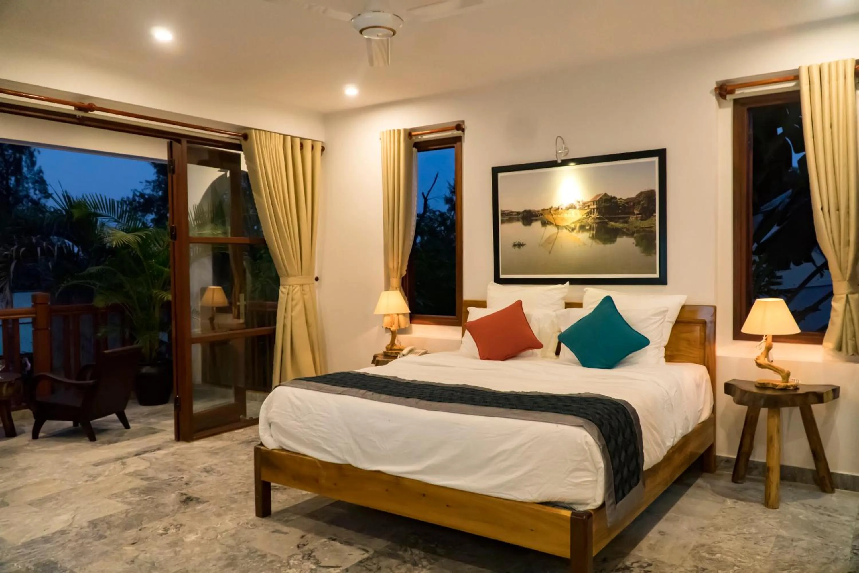 Balcony/Terrace, Bed in Louis Villa Hoi An