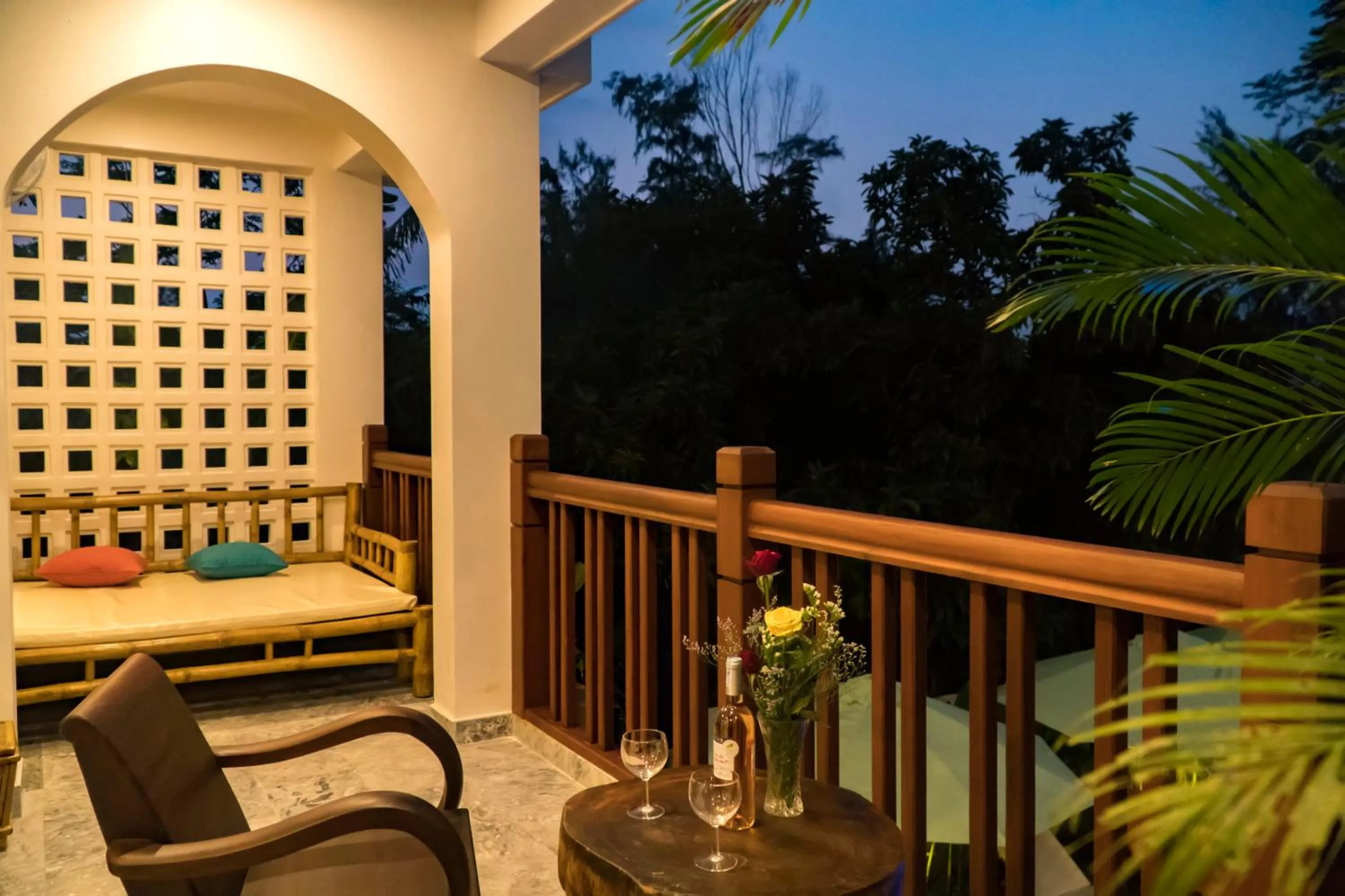 Bed in Louis Villa Hoi An