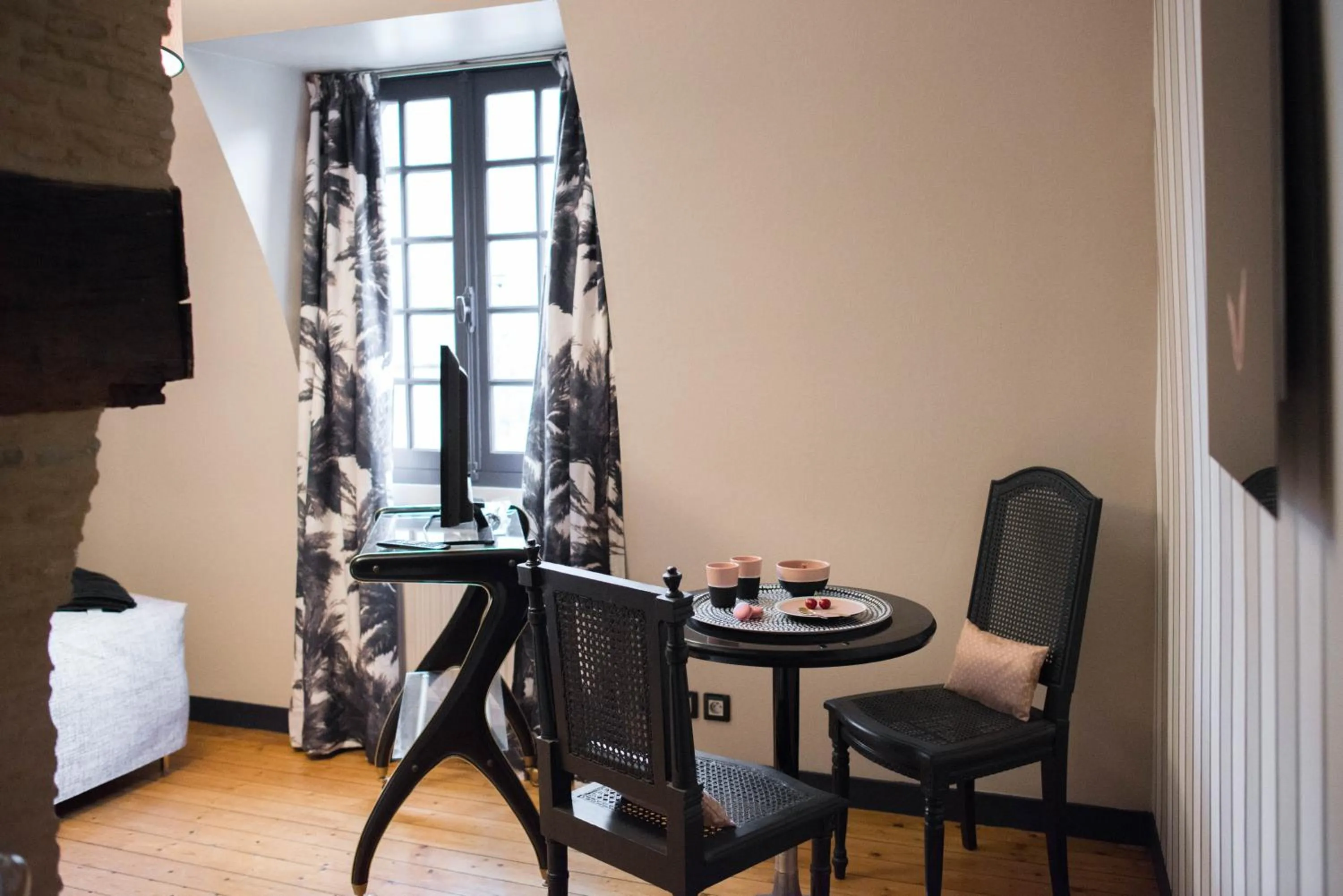 Dining area in Marnie et Mister H