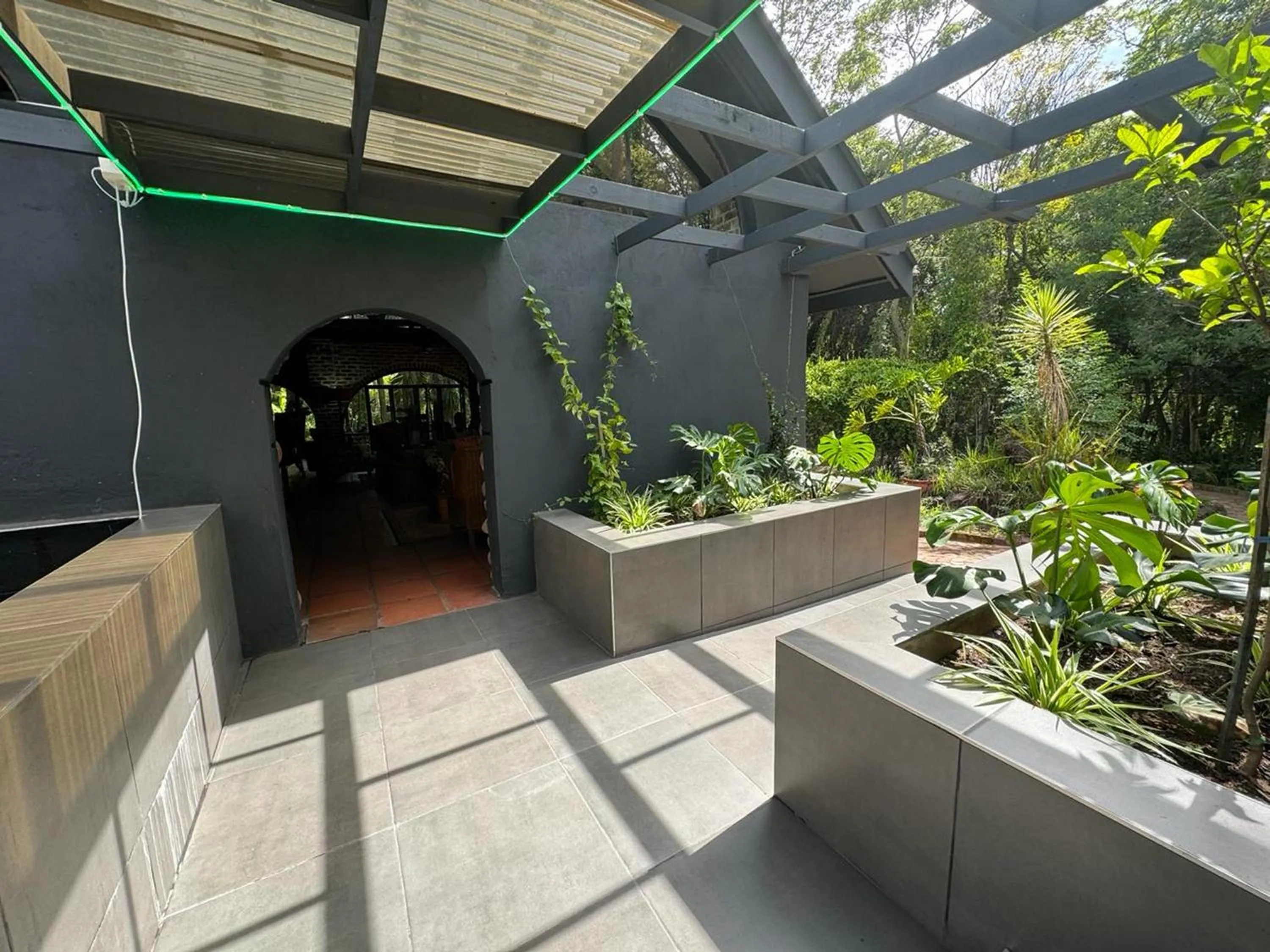 Property building in Shangri-La Country Hotel & Spa