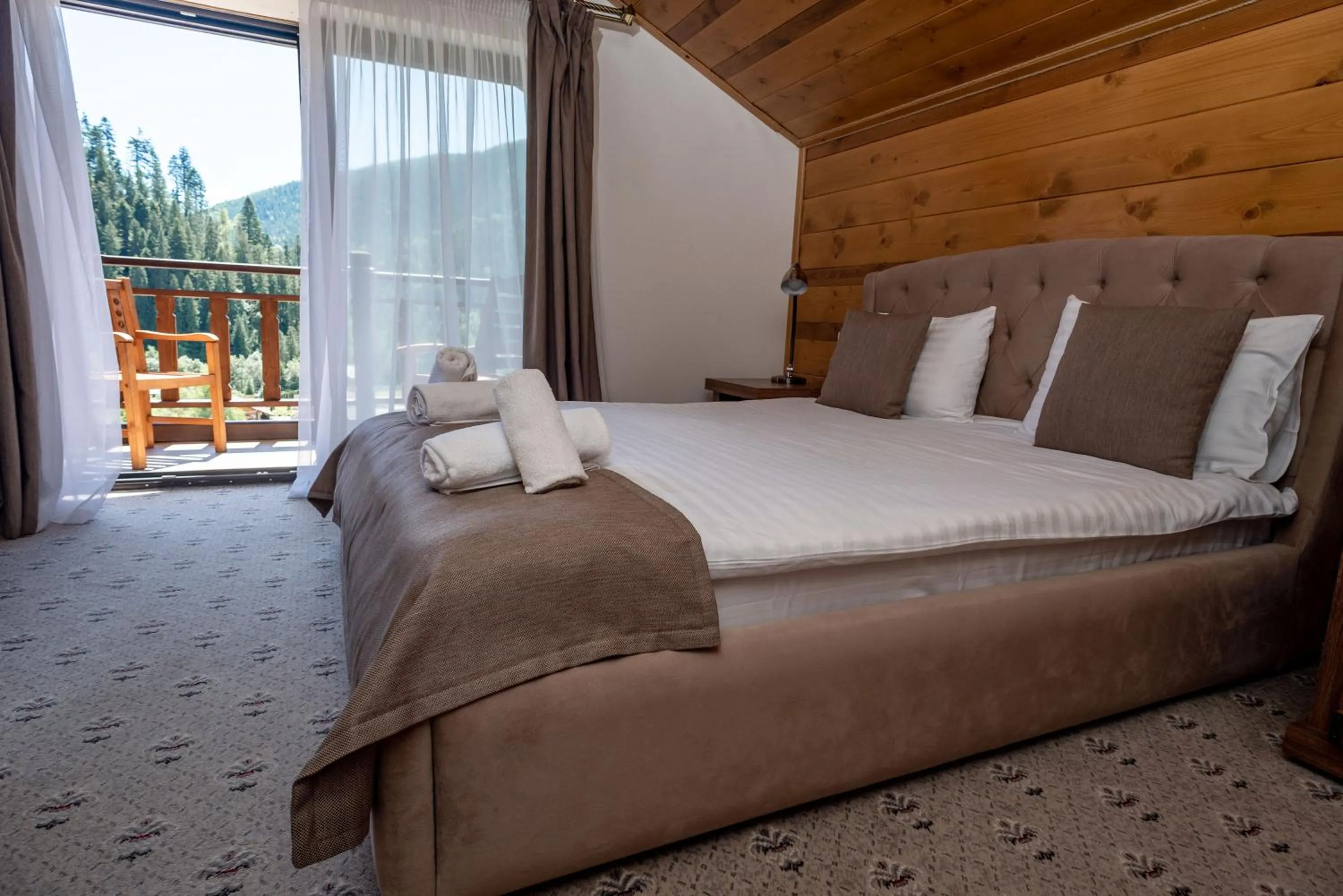Bed in Residence Chalet & Nesh