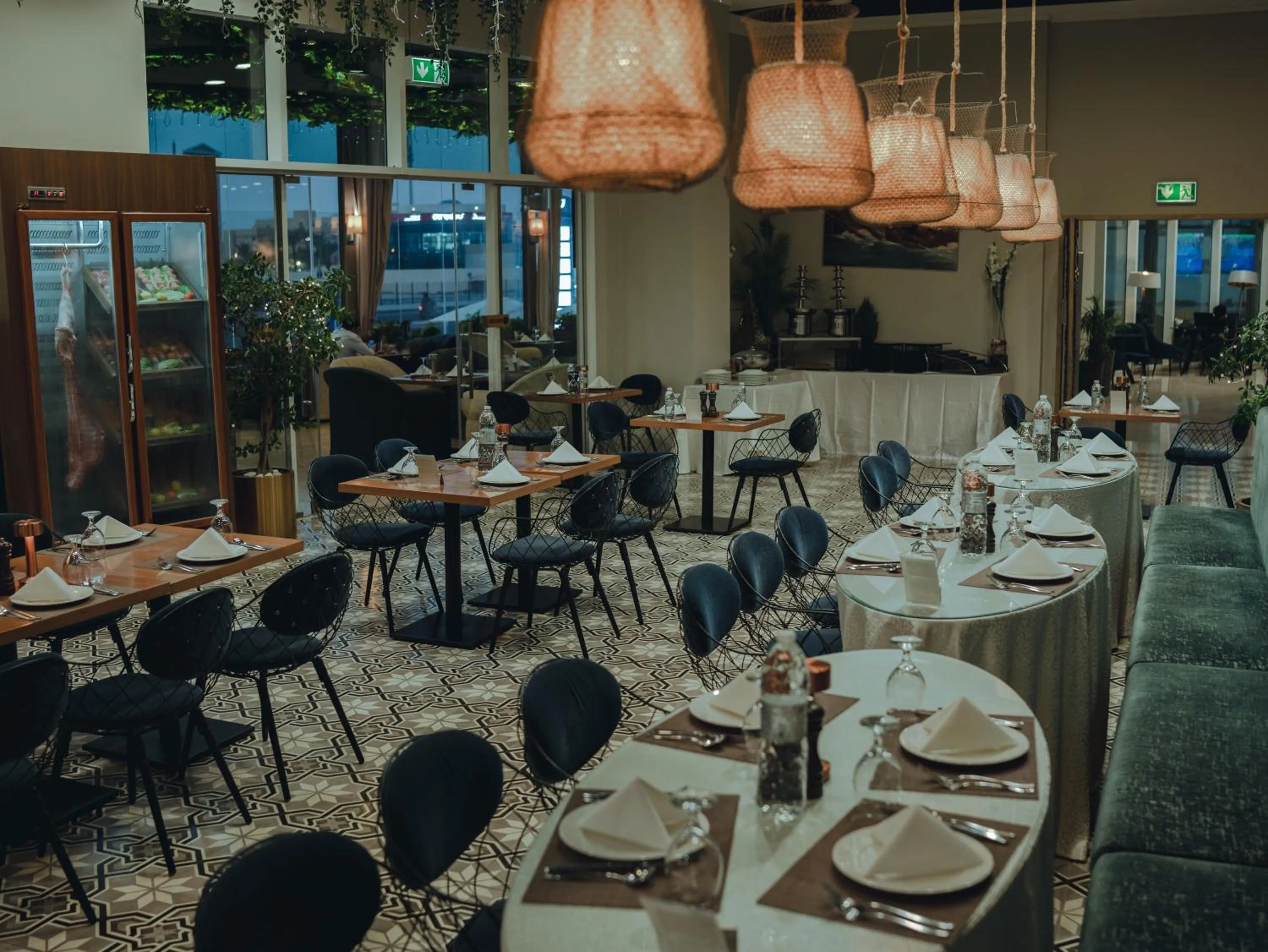 Restaurant/places to eat in TIME Rako Hotel