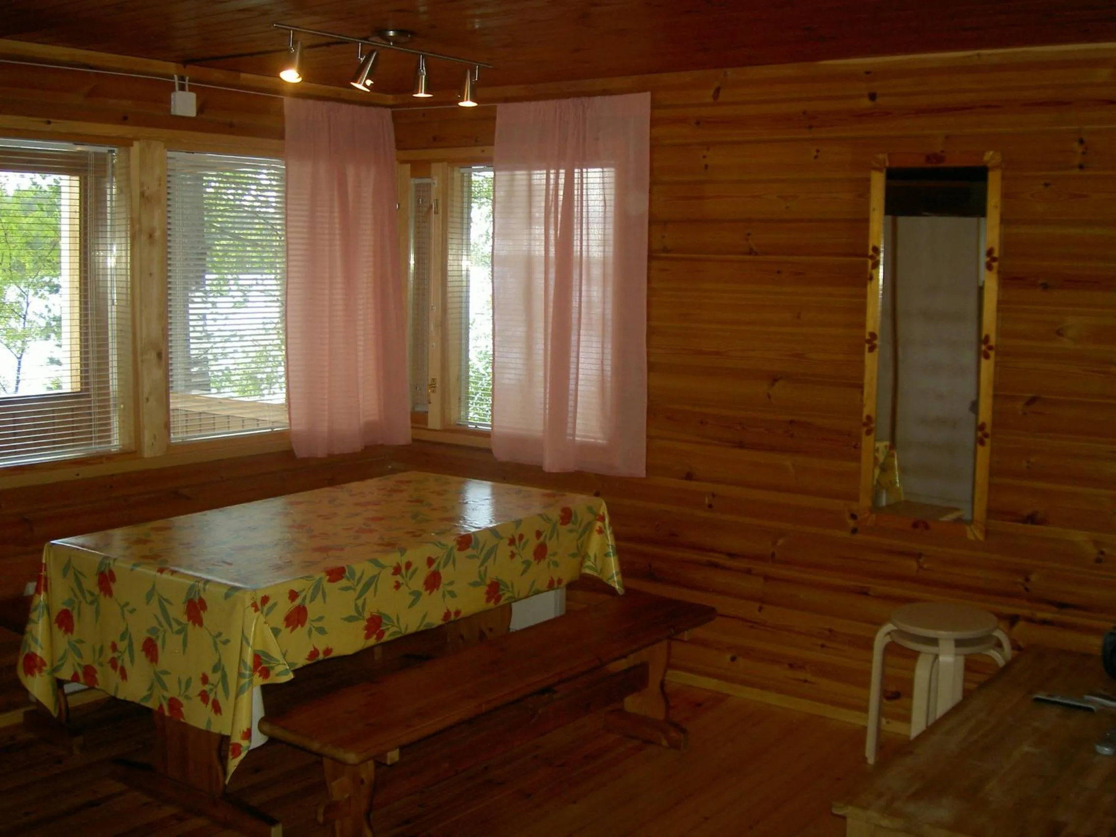 Dining area in Kuus-Hukkala