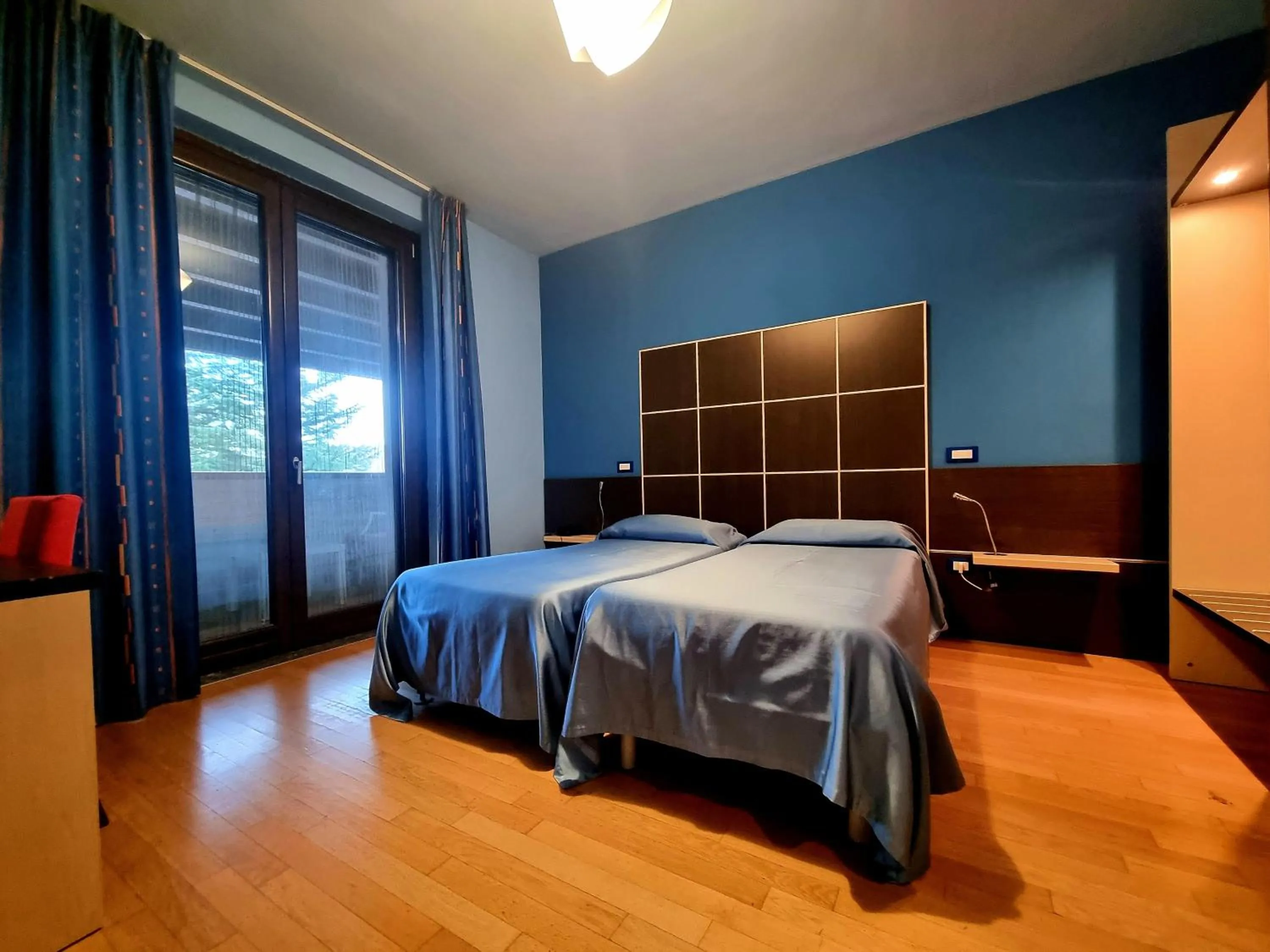 Photo of the whole room, Bed in Sotto Il Cielo Hotel