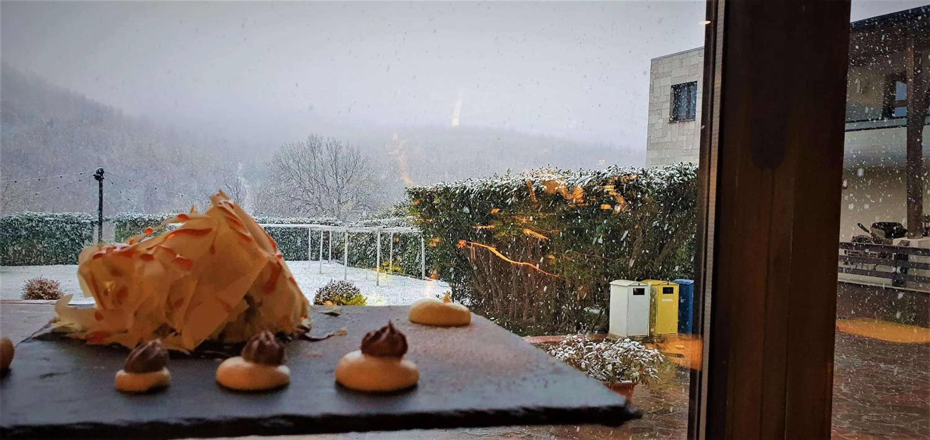 Skiing in Sotto Il Cielo Hotel