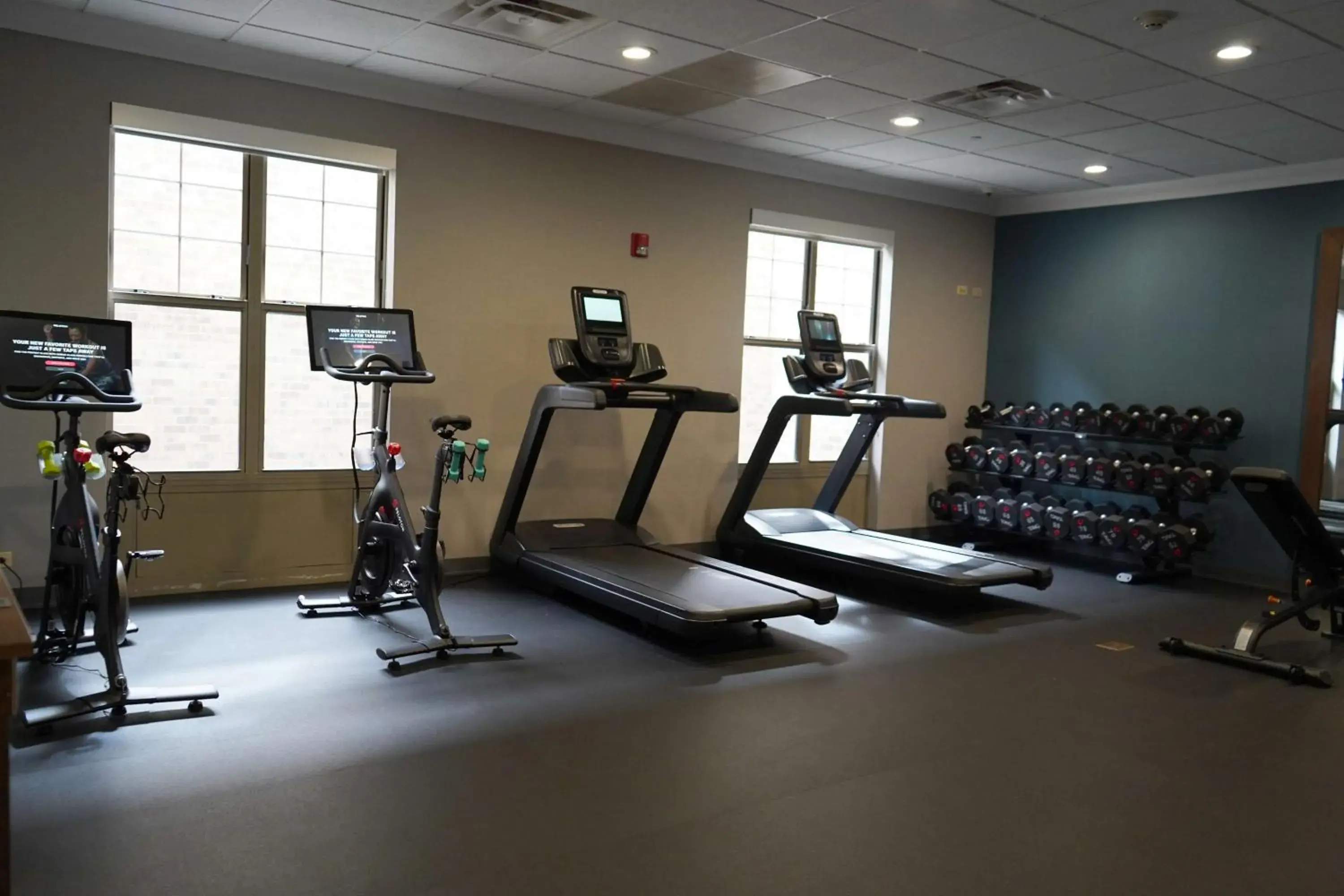Fitness centre/facilities in Hampton Inn & Suites Chicago/Aurora Fitness centre/facilities in Hampton Inn & Suites Chicago/Aurora