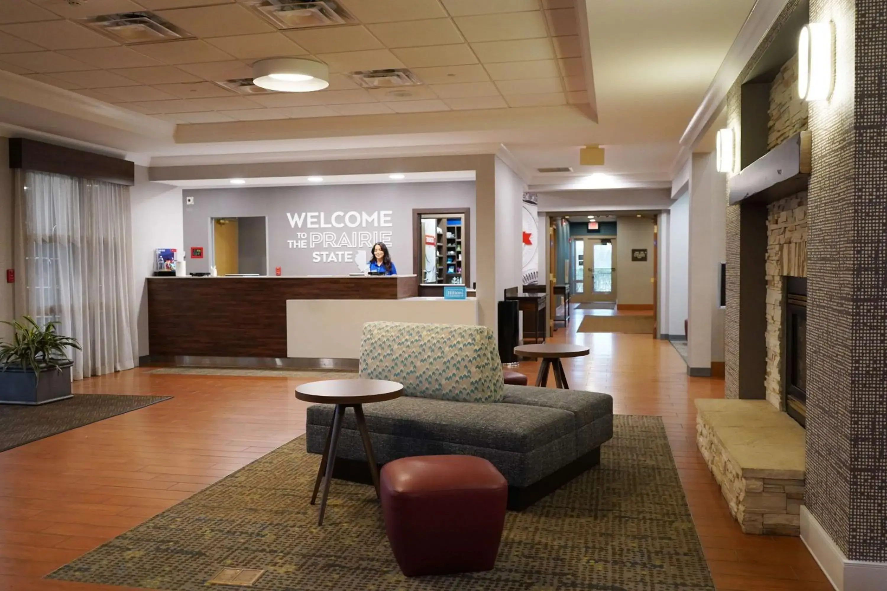 Lobby or reception in Hampton Inn & Suites Chicago/Aurora Lobby or reception in Hampton Inn & Suites Chicago/Aurora