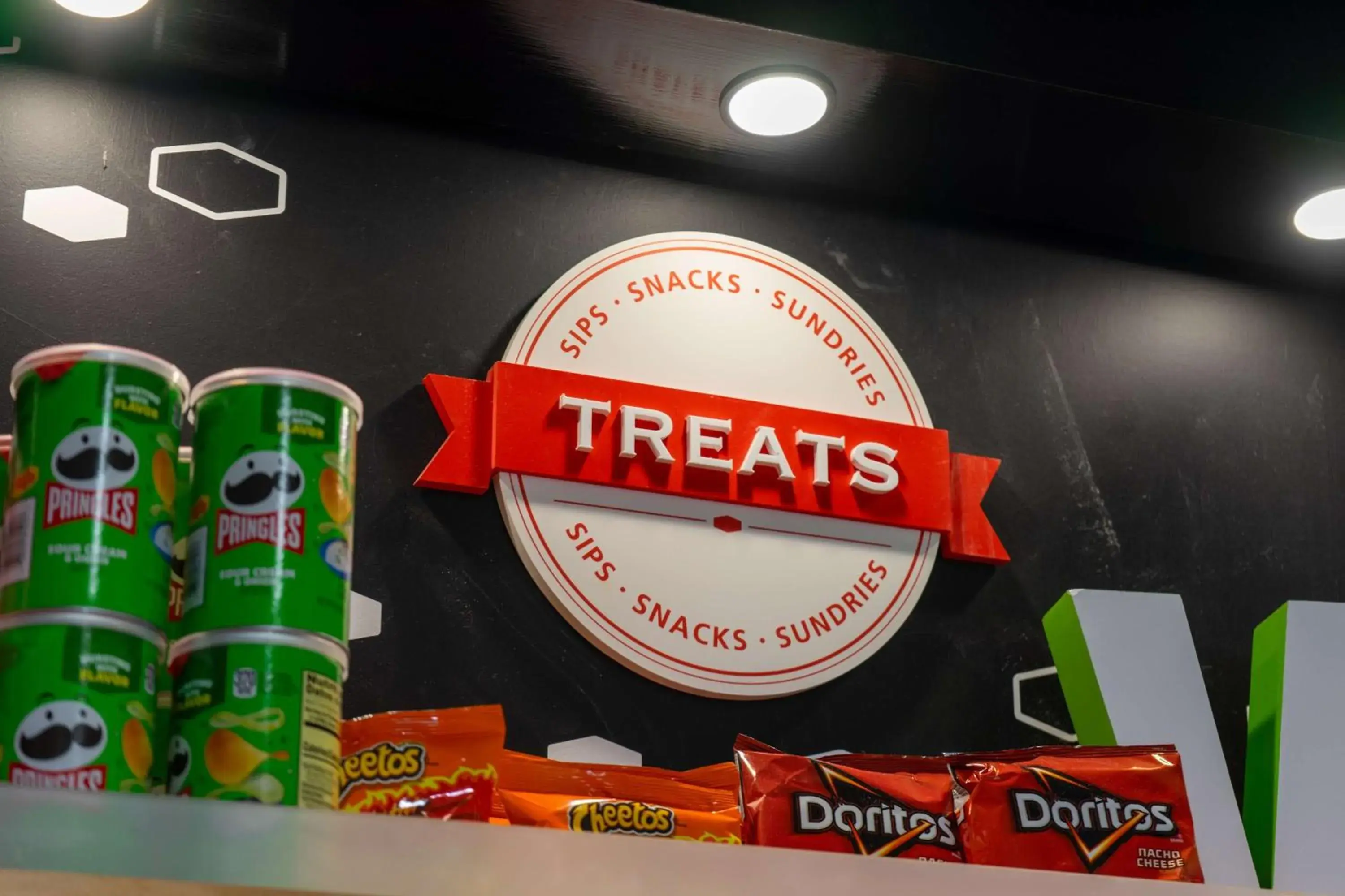 Restaurant/places to eat in Hampton Inn Elkhorn Lake Geneva Area Restaurant/places to eat in Hampton Inn Elkhorn Lake Geneva Area