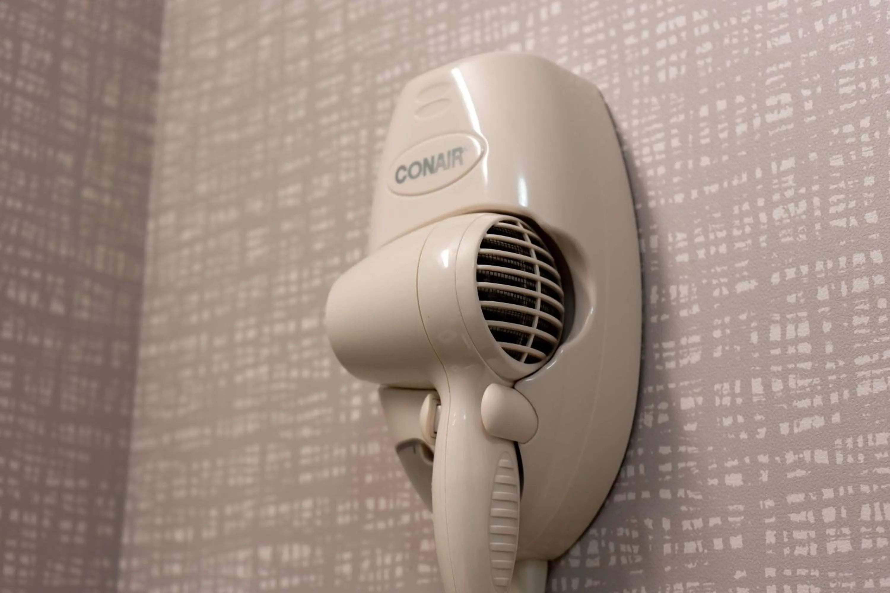 Bathroom in Hampton Inn Elkhorn Lake Geneva Area