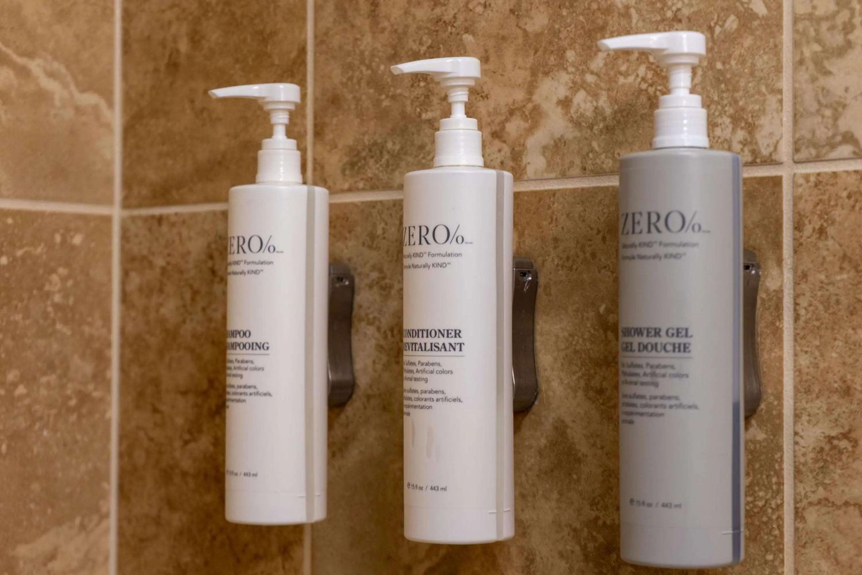 Bathroom in Hampton Inn Elkhorn Lake Geneva Area