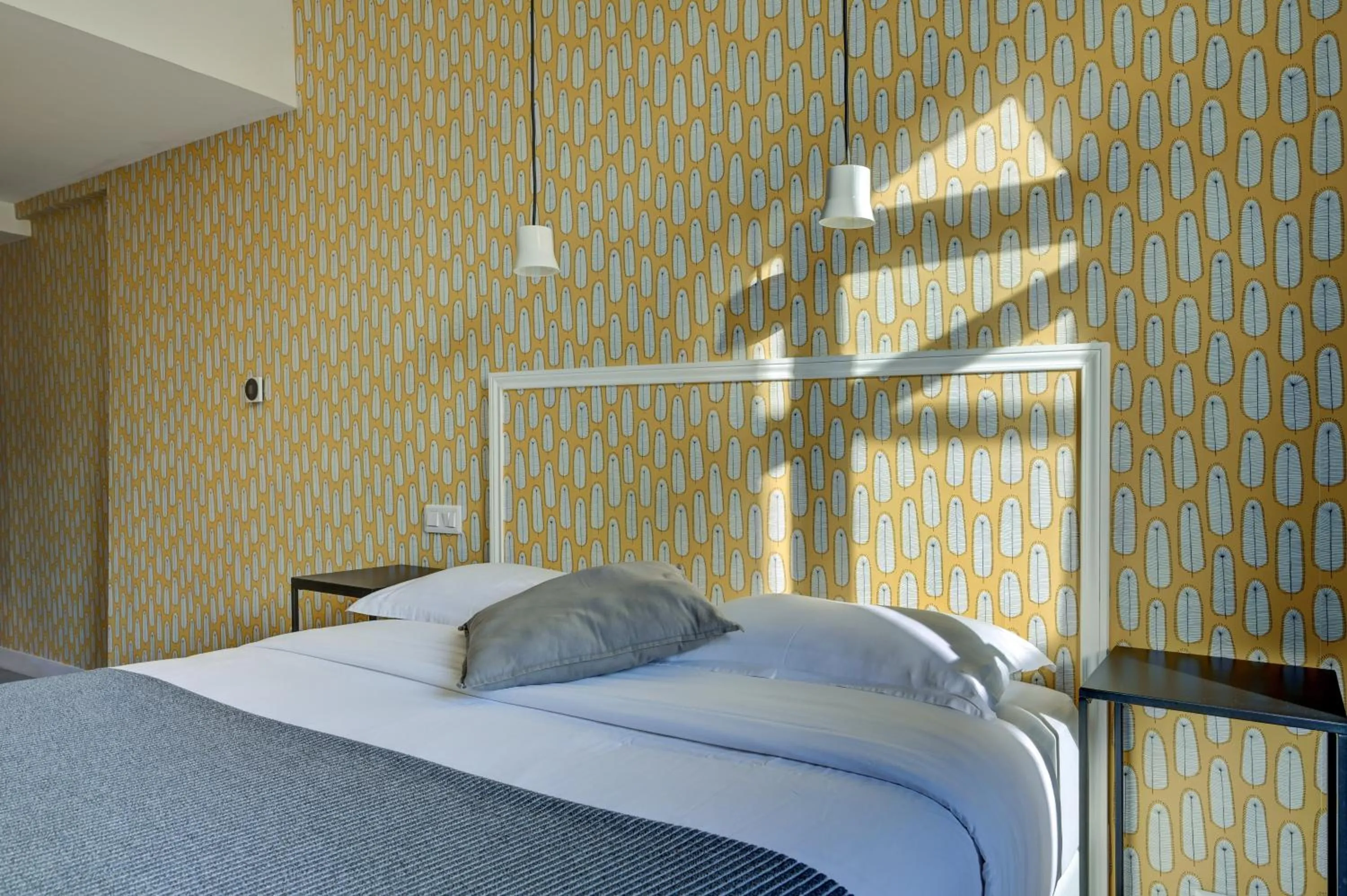 Bedroom, Bed in Hôtel Paul