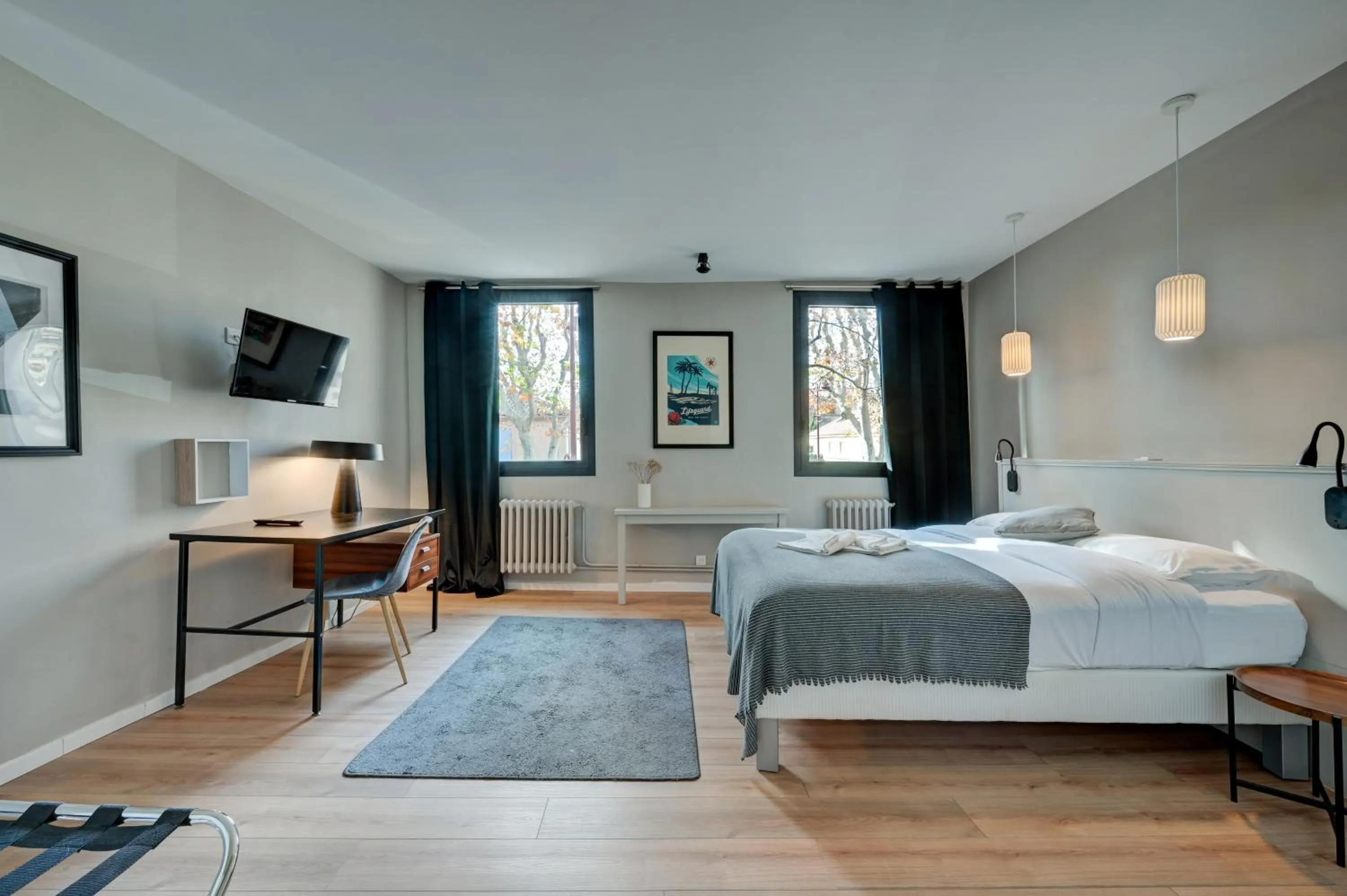 Bedroom, Bed in Hôtel Paul