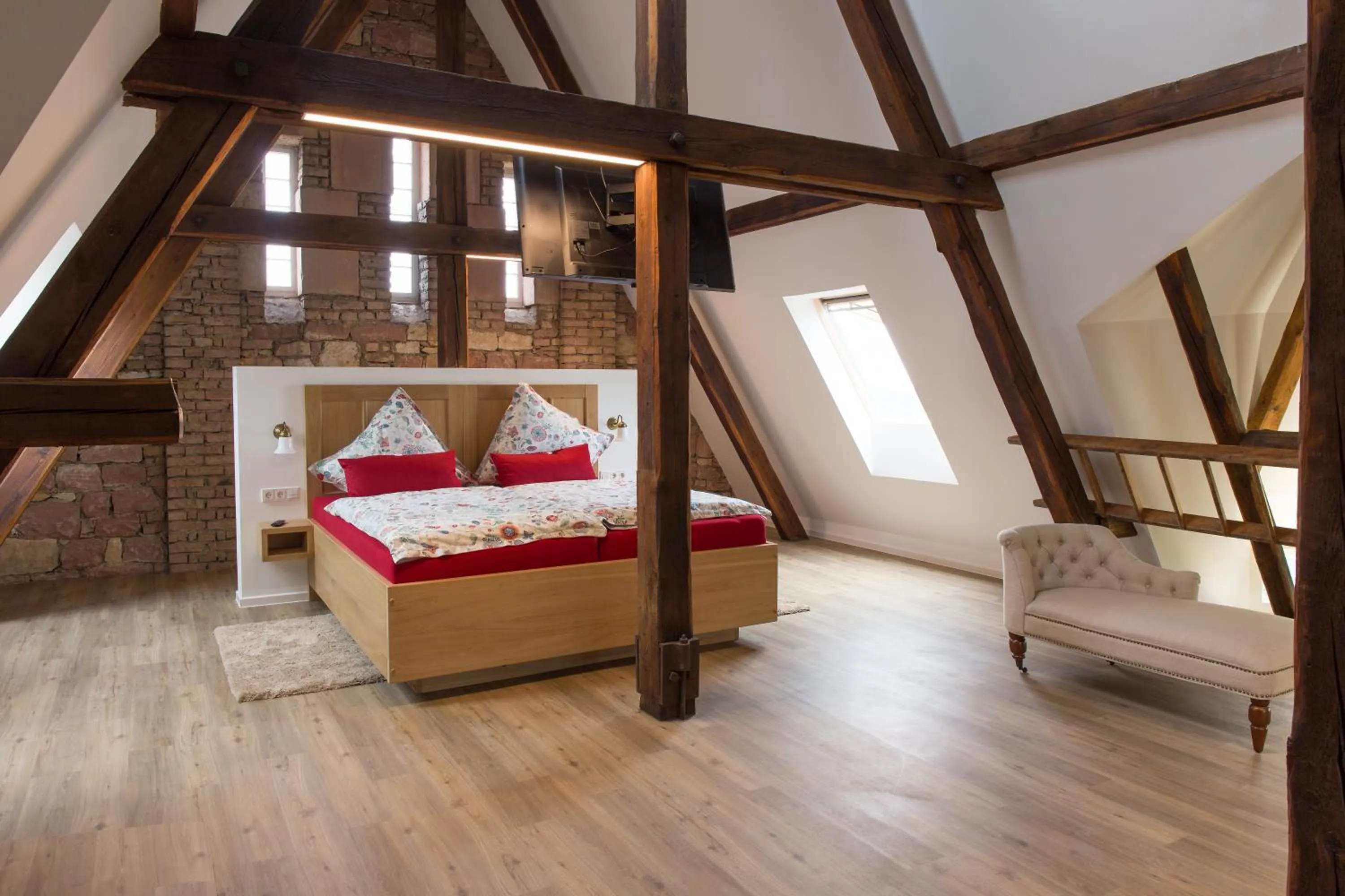 Photo of the whole room, Bed in Altes Amtsgericht Oppenheim
