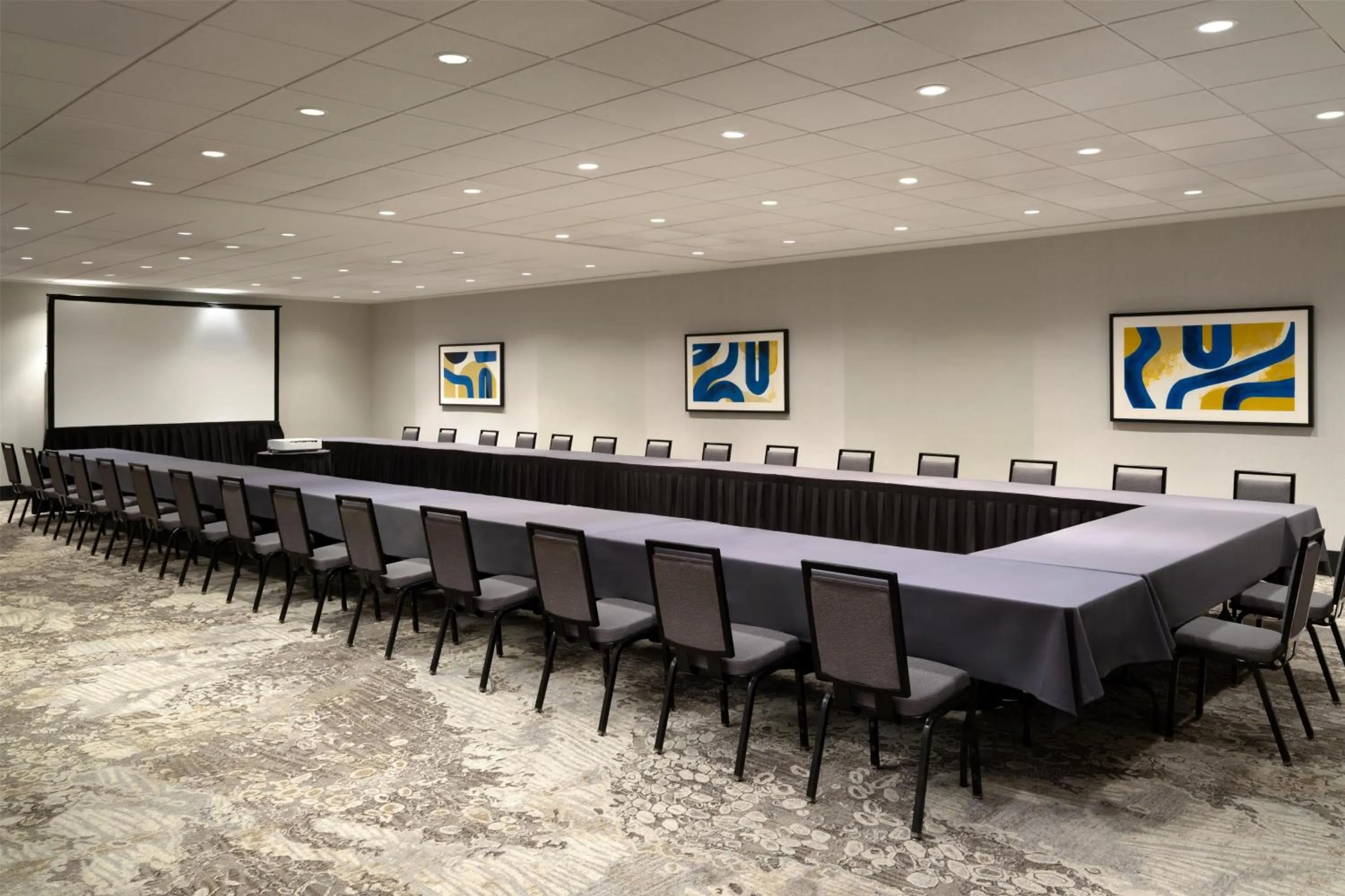 Meeting/conference room in Hilton Chicago O'Hare Airport